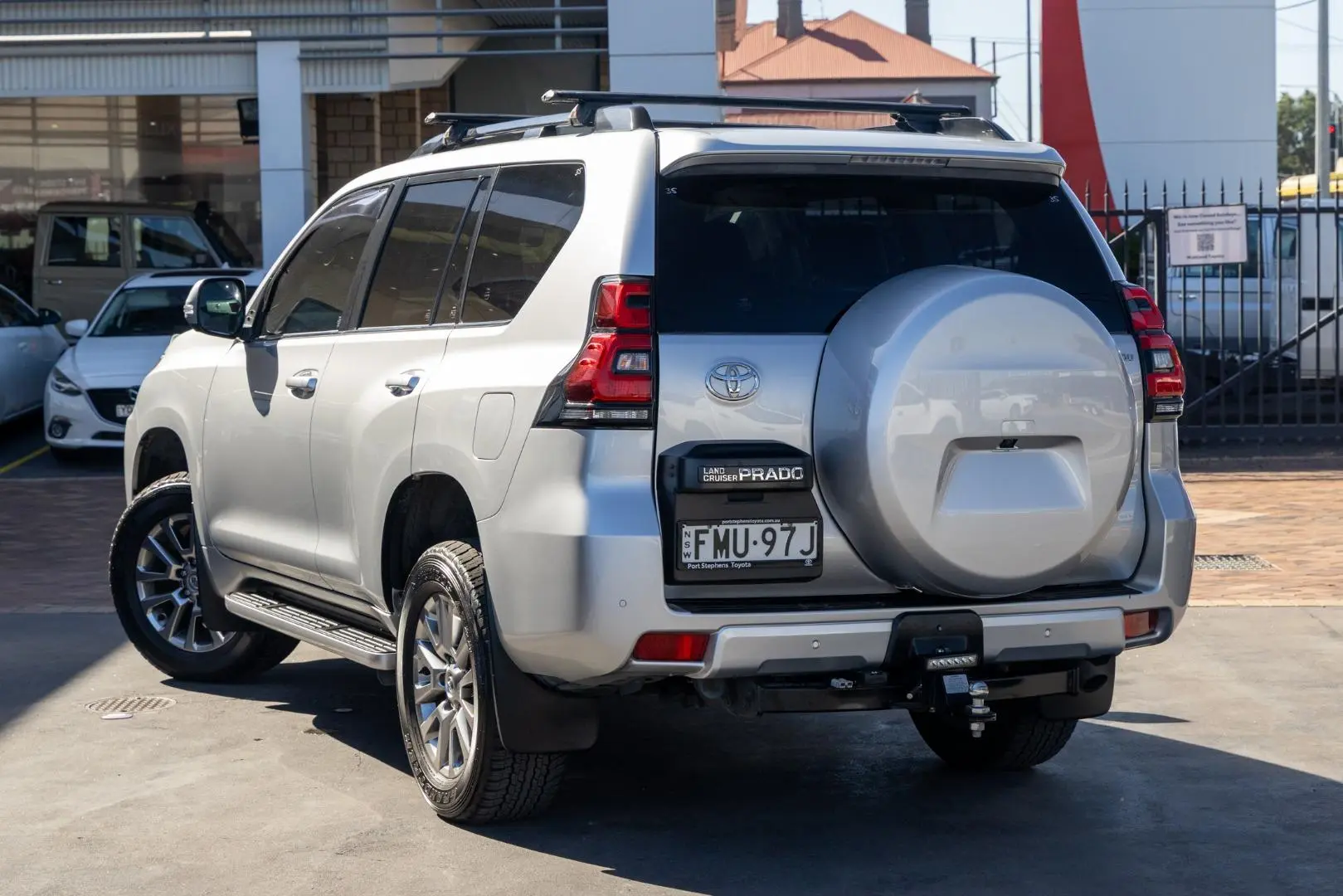 2020 Toyota Landcruiser Prado Gallery Image 2