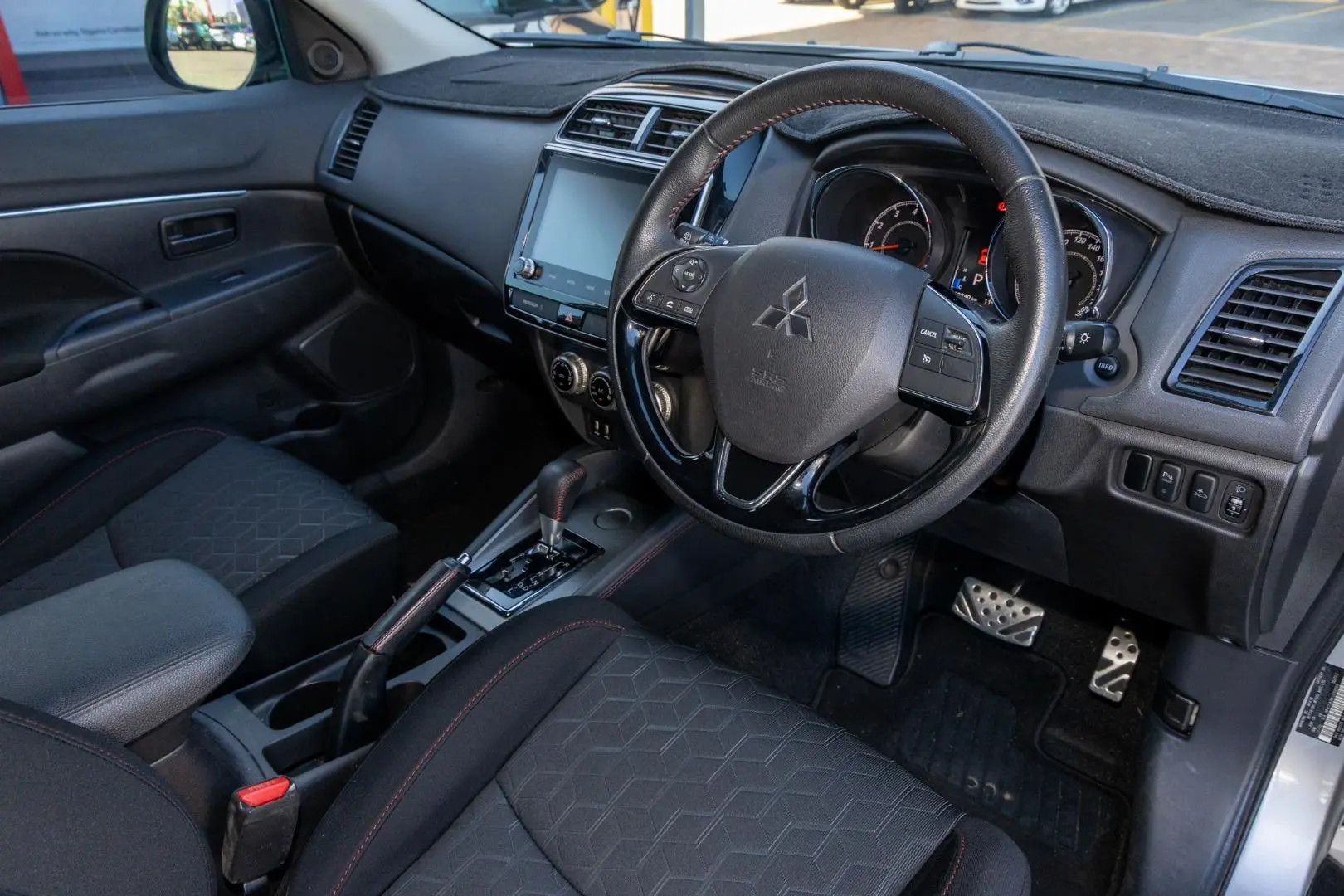 2020 Mitsubishi ASX Gallery Image 7