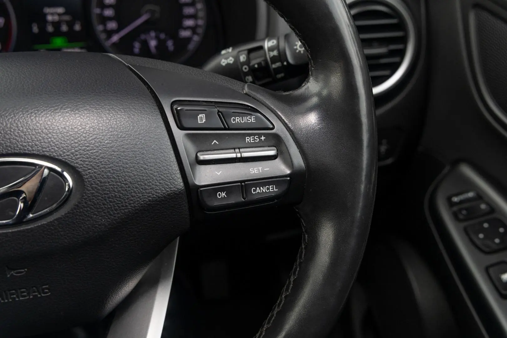 2017 Hyundai Kona Gallery Image 12