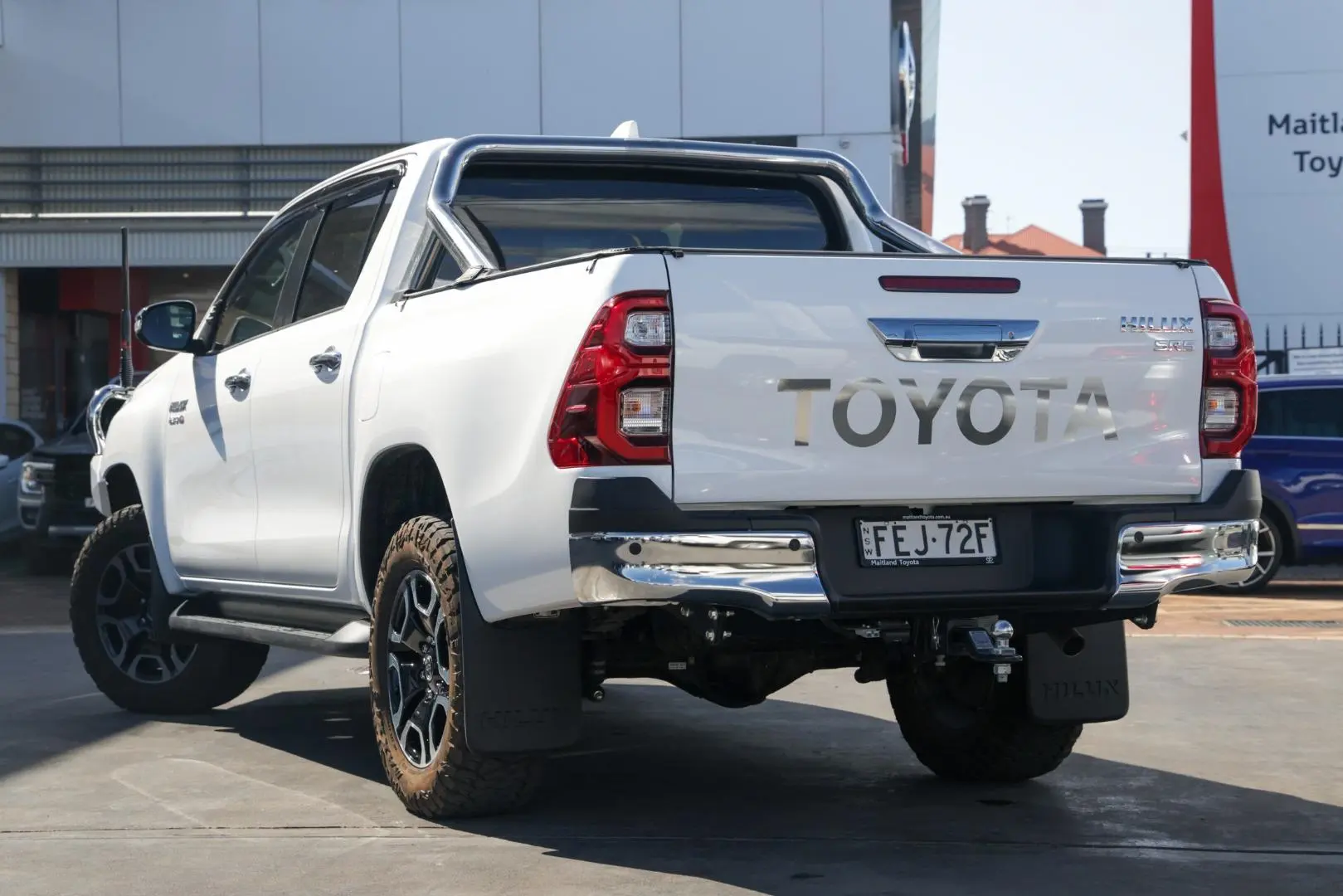 2023 Toyota Hilux Gallery Image 2