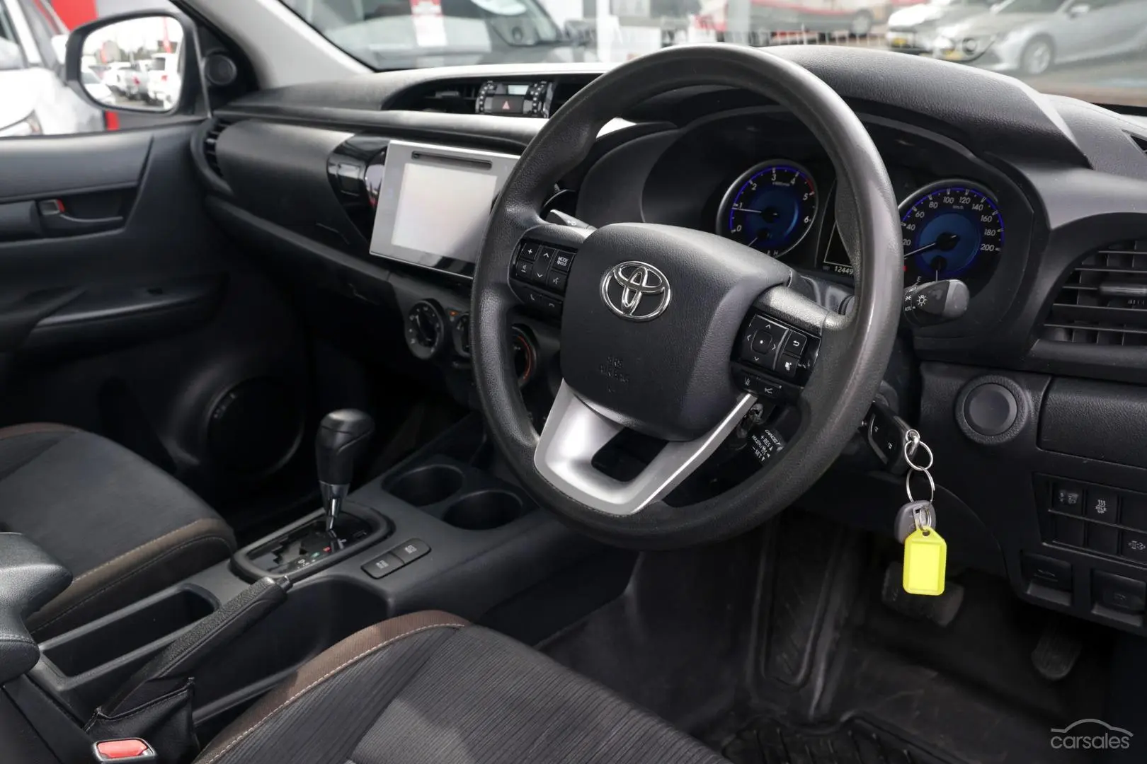 2019 Toyota Hilux Image 7