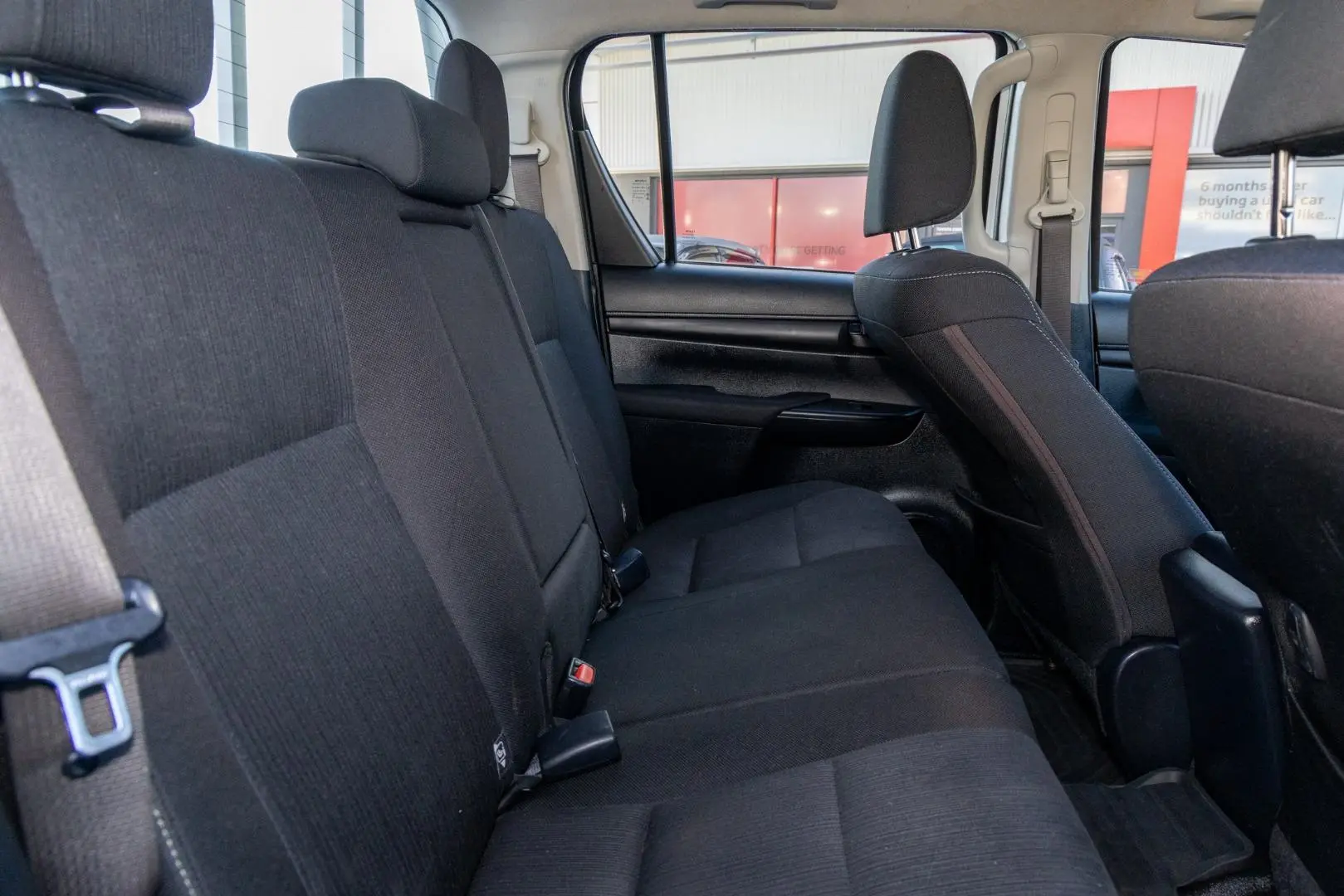 2020 Toyota Hilux Gallery Image 9