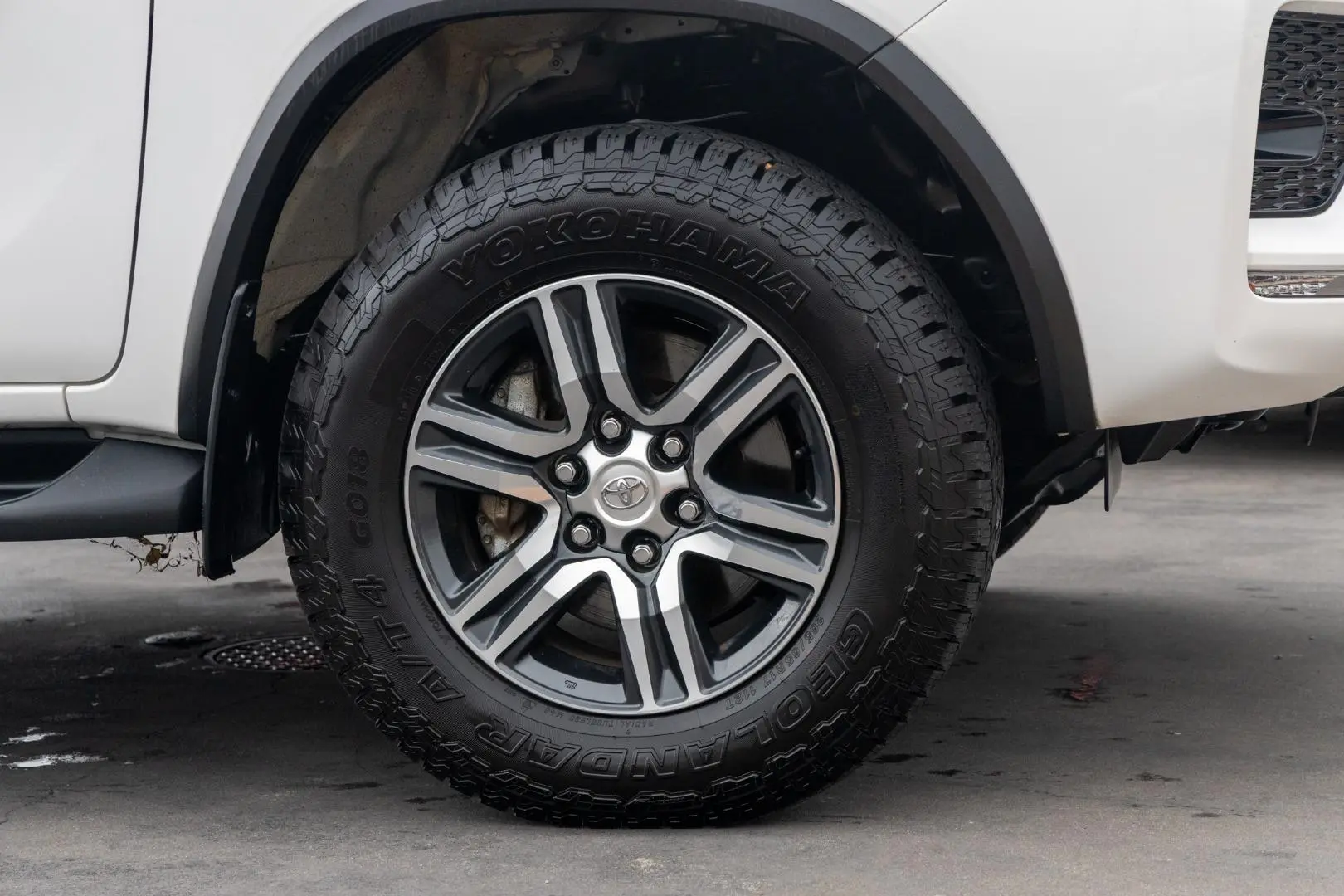 2022 Toyota Fortuner Gallery Image 22