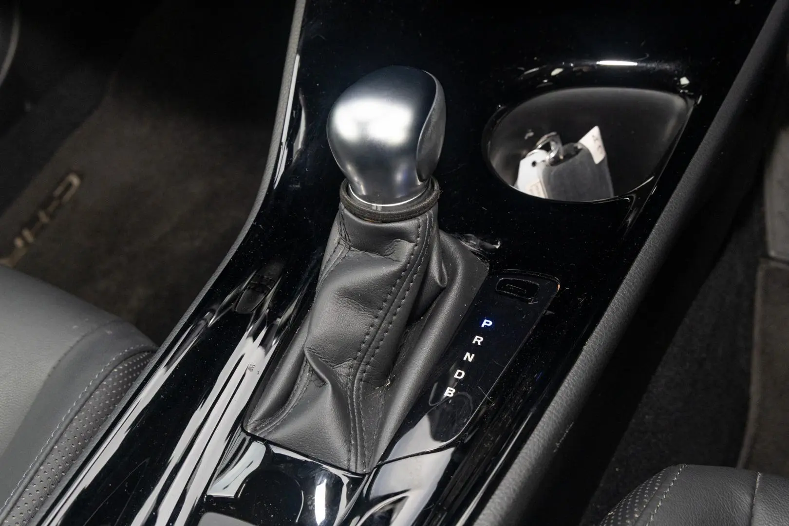 2021 Toyota C-HR Gallery Image 17