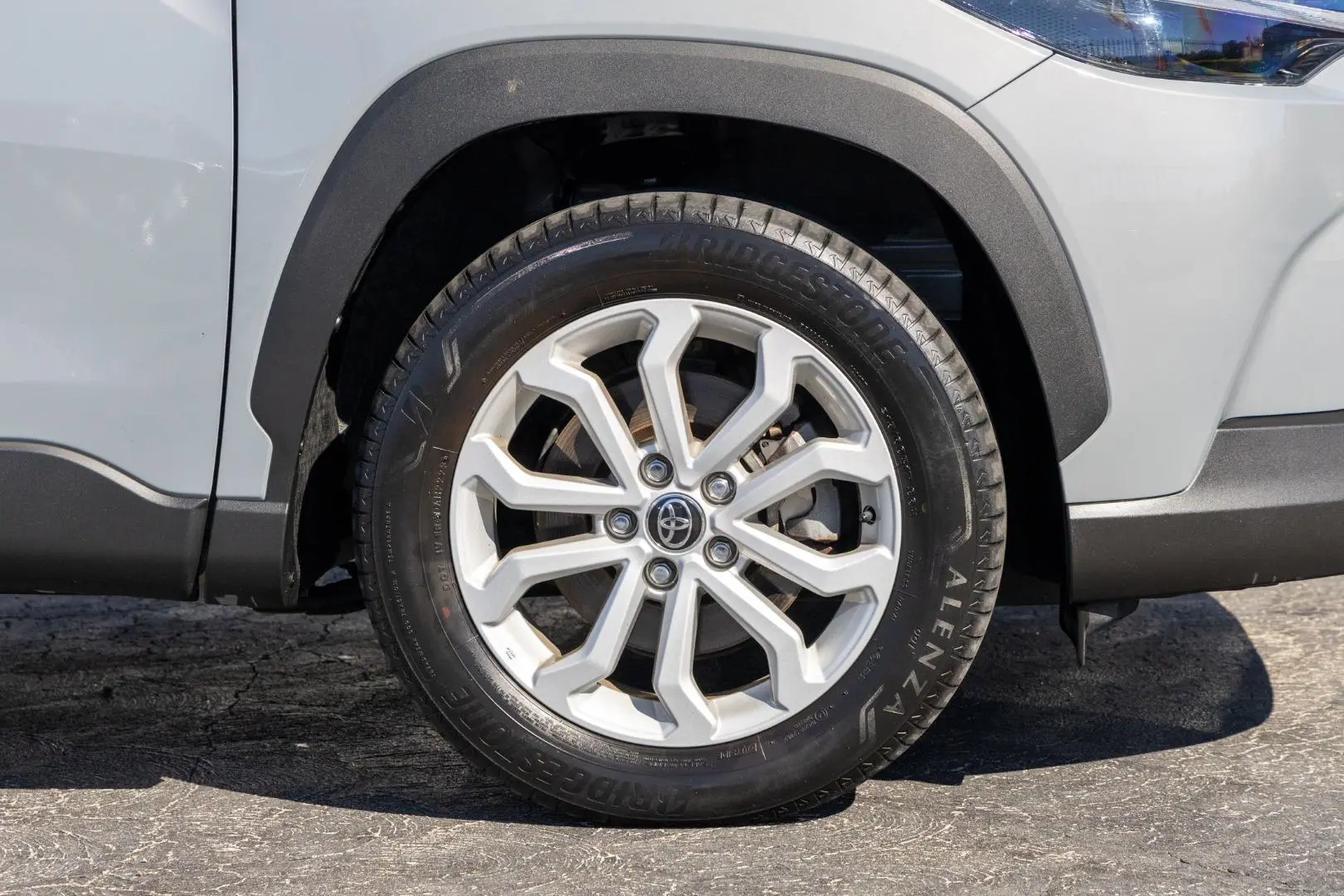 2023 Toyota Corolla Cross Gallery Image 22