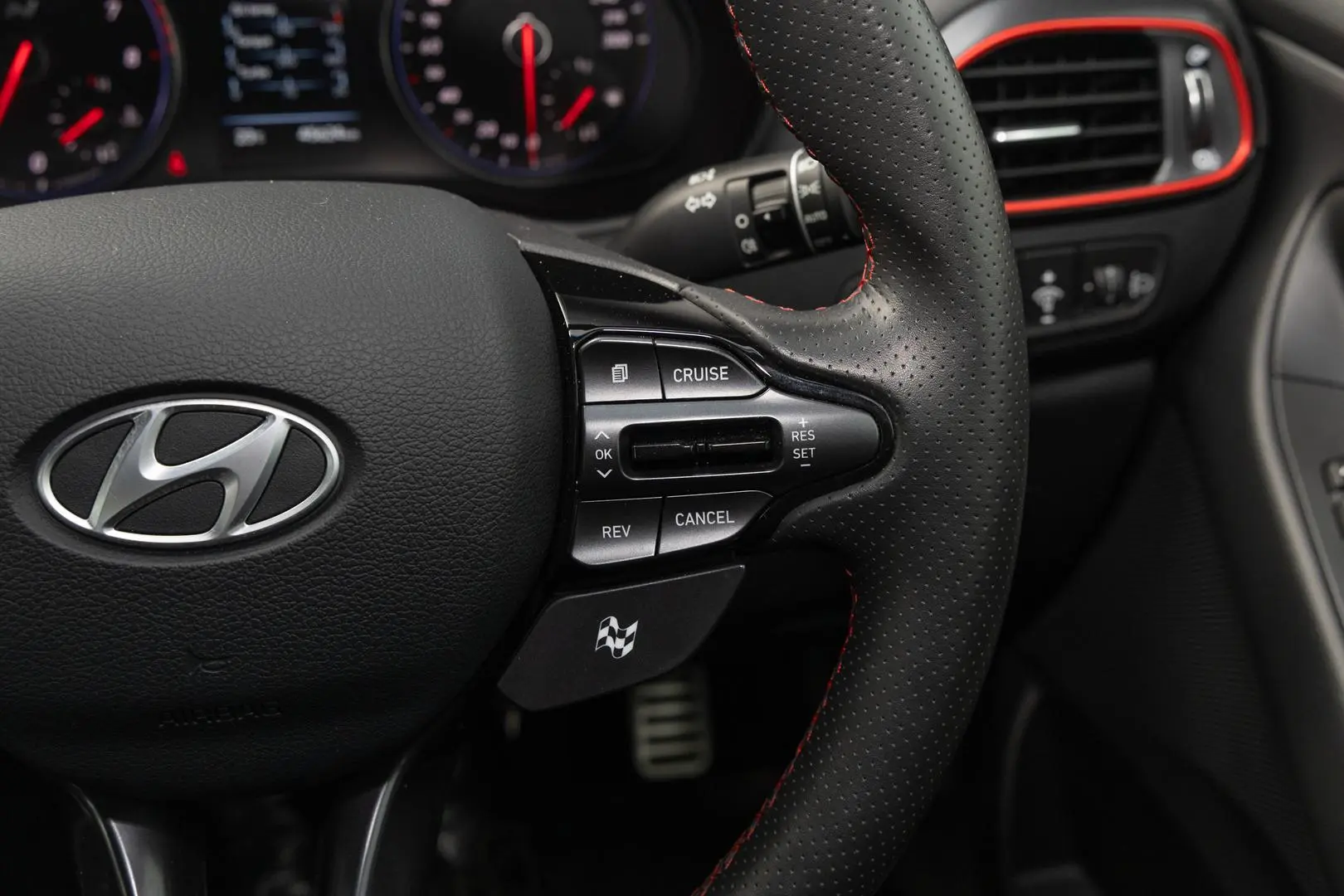 2021 Hyundai i30 Gallery Image 12