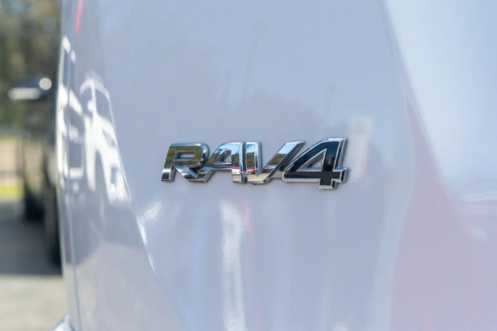 2018 Toyota RAV4 Gallery Image 21