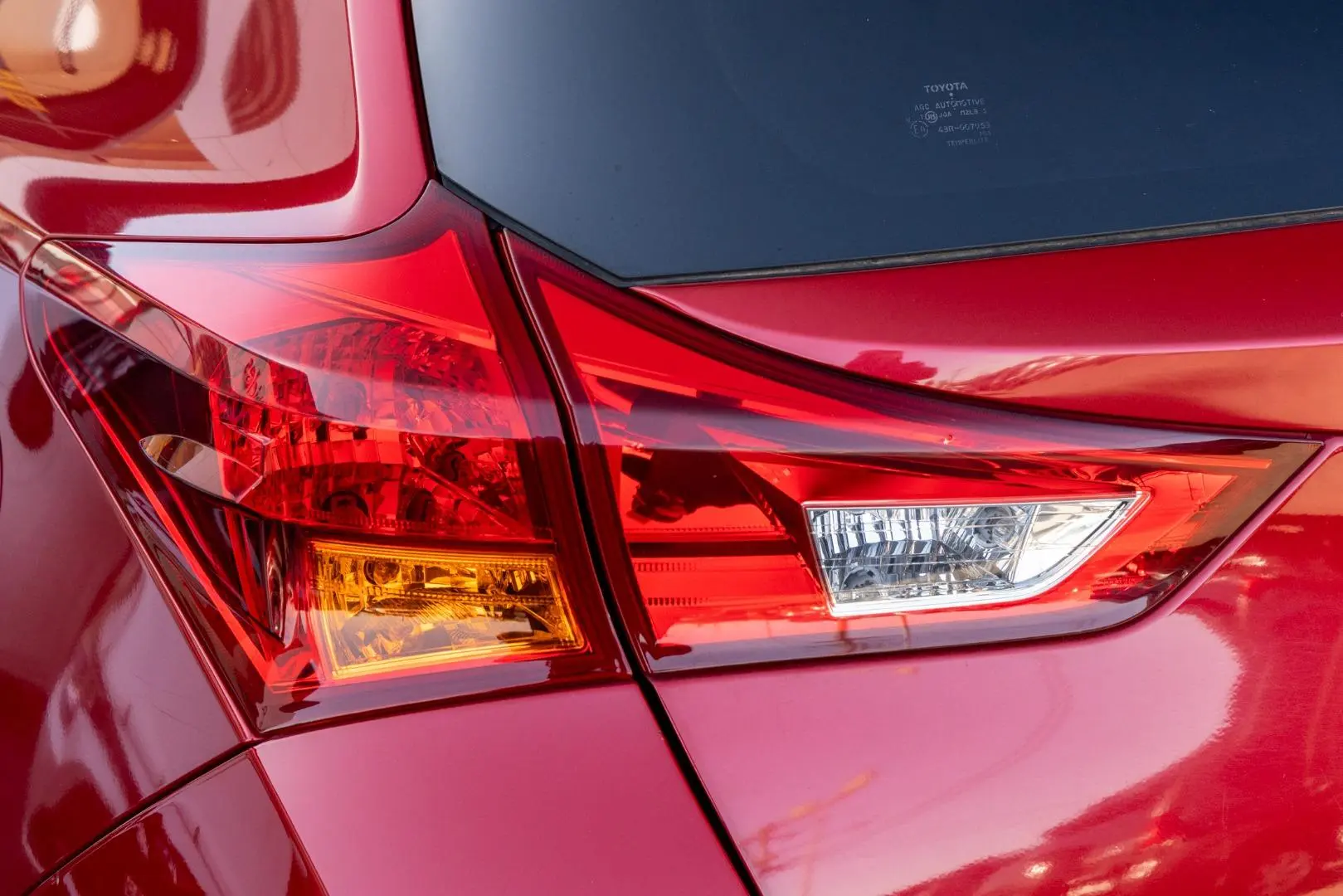 2014 Toyota Corolla Gallery Image 20