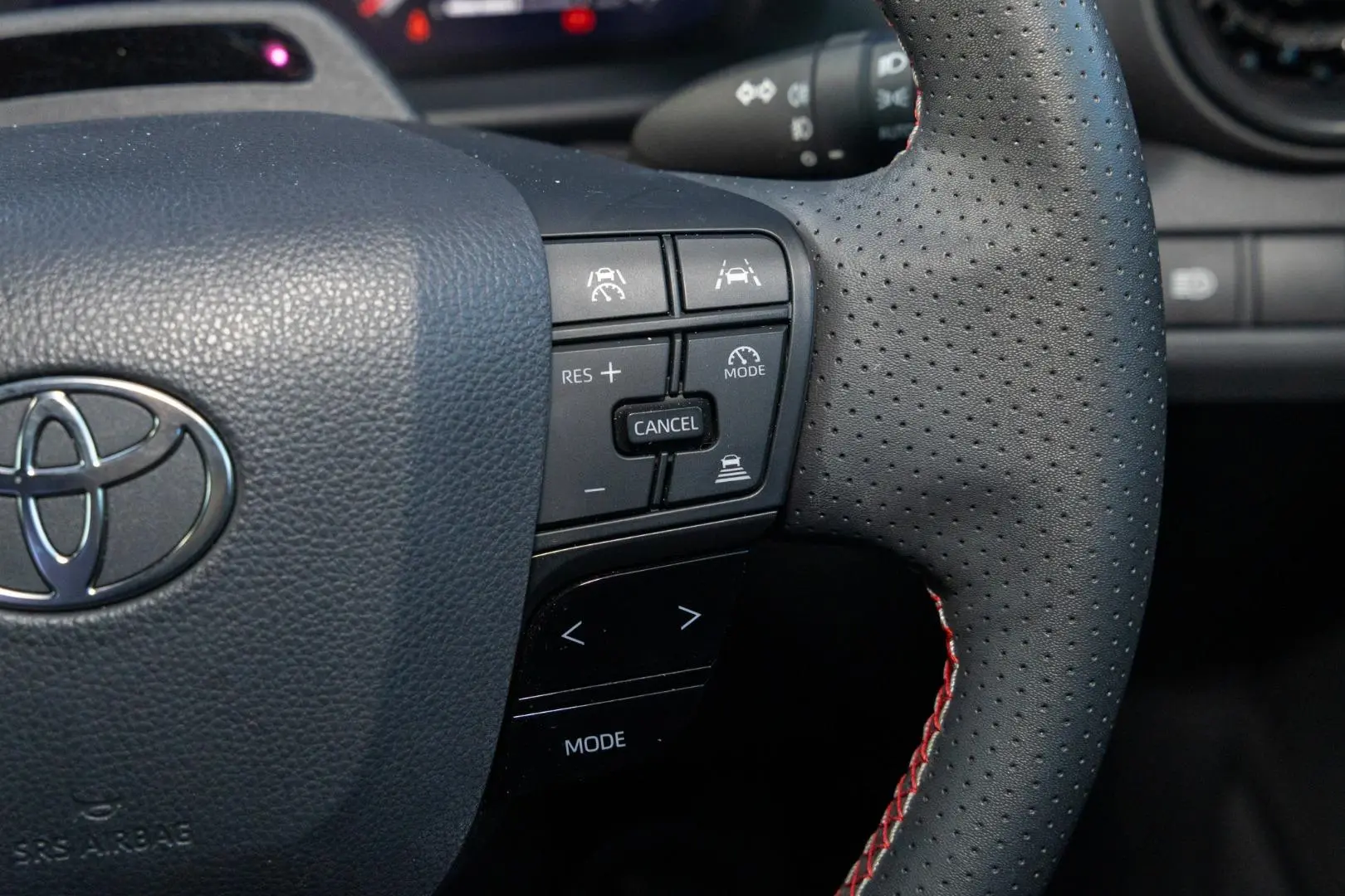 2024 Toyota C-HR Gallery Image 12