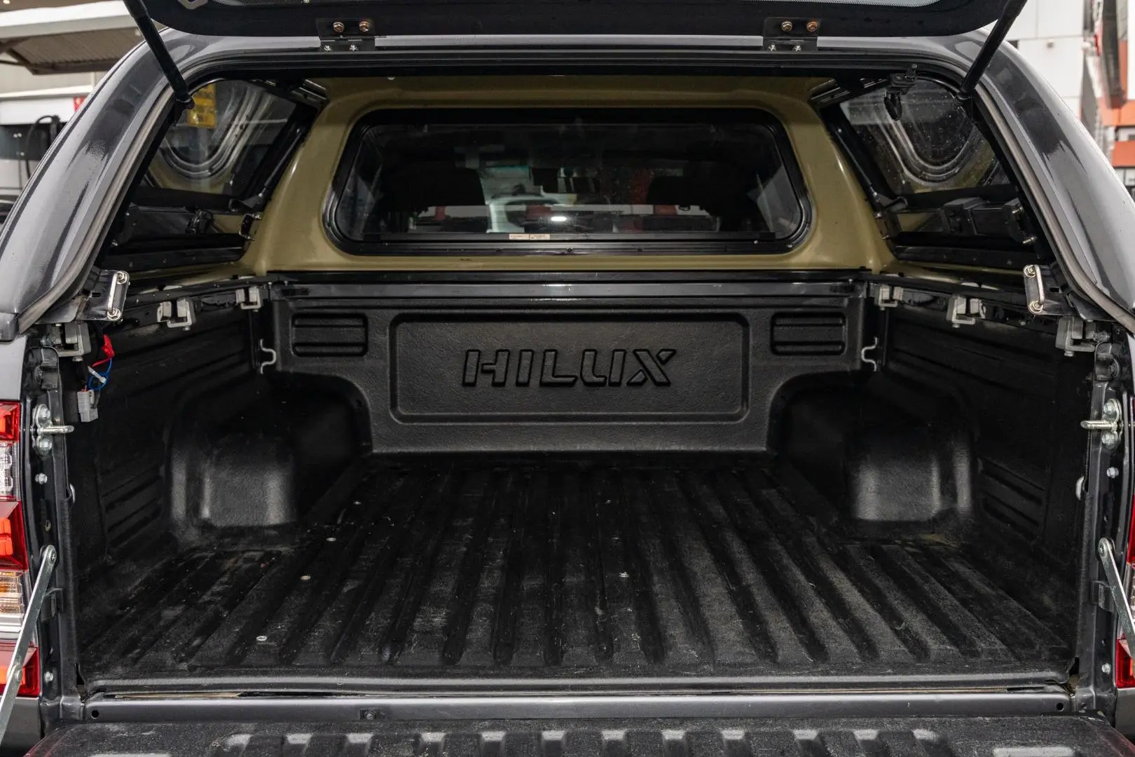 2022 Toyota Hilux Gallery Image 19