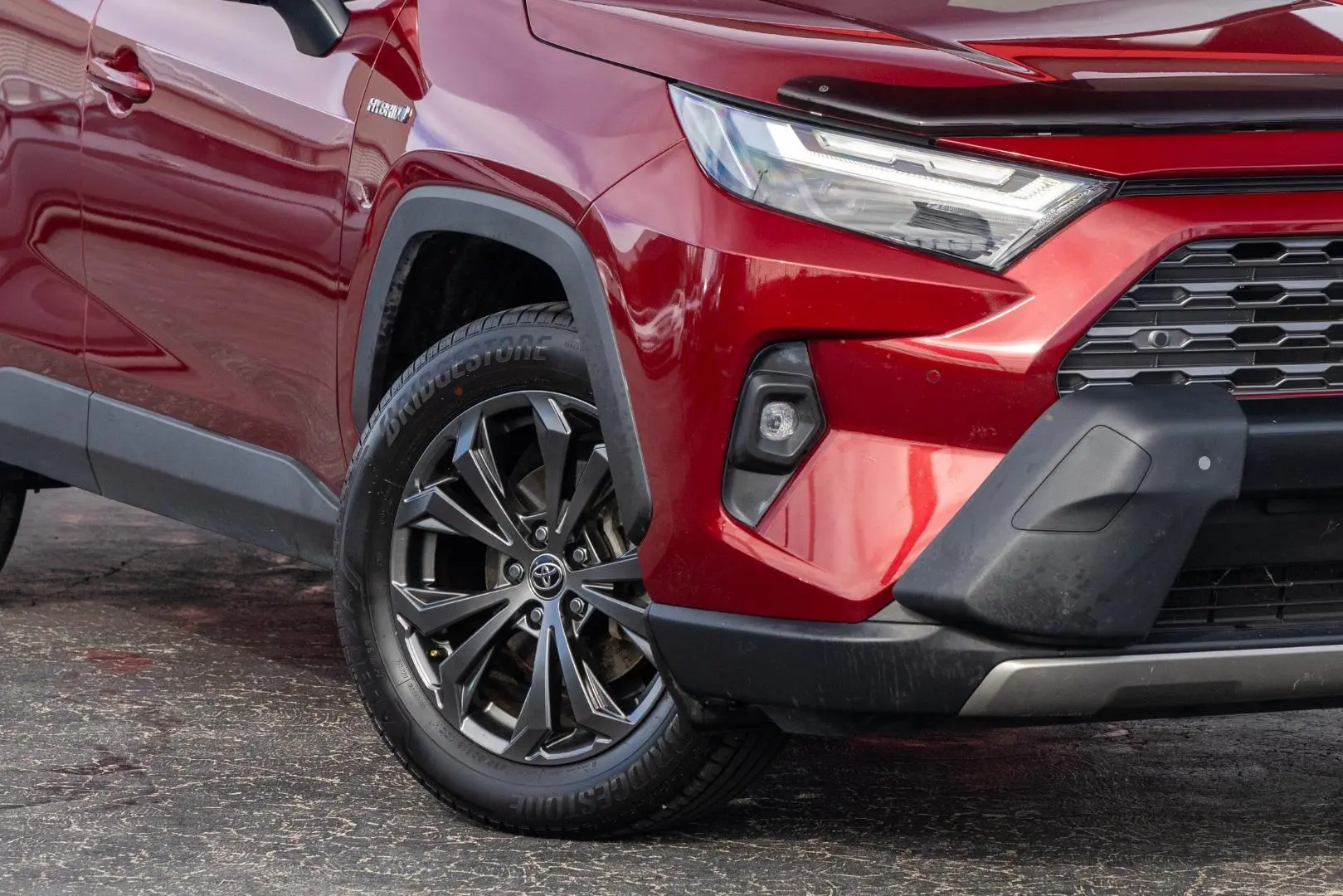 2023 Toyota RAV4 Gallery Image 6
