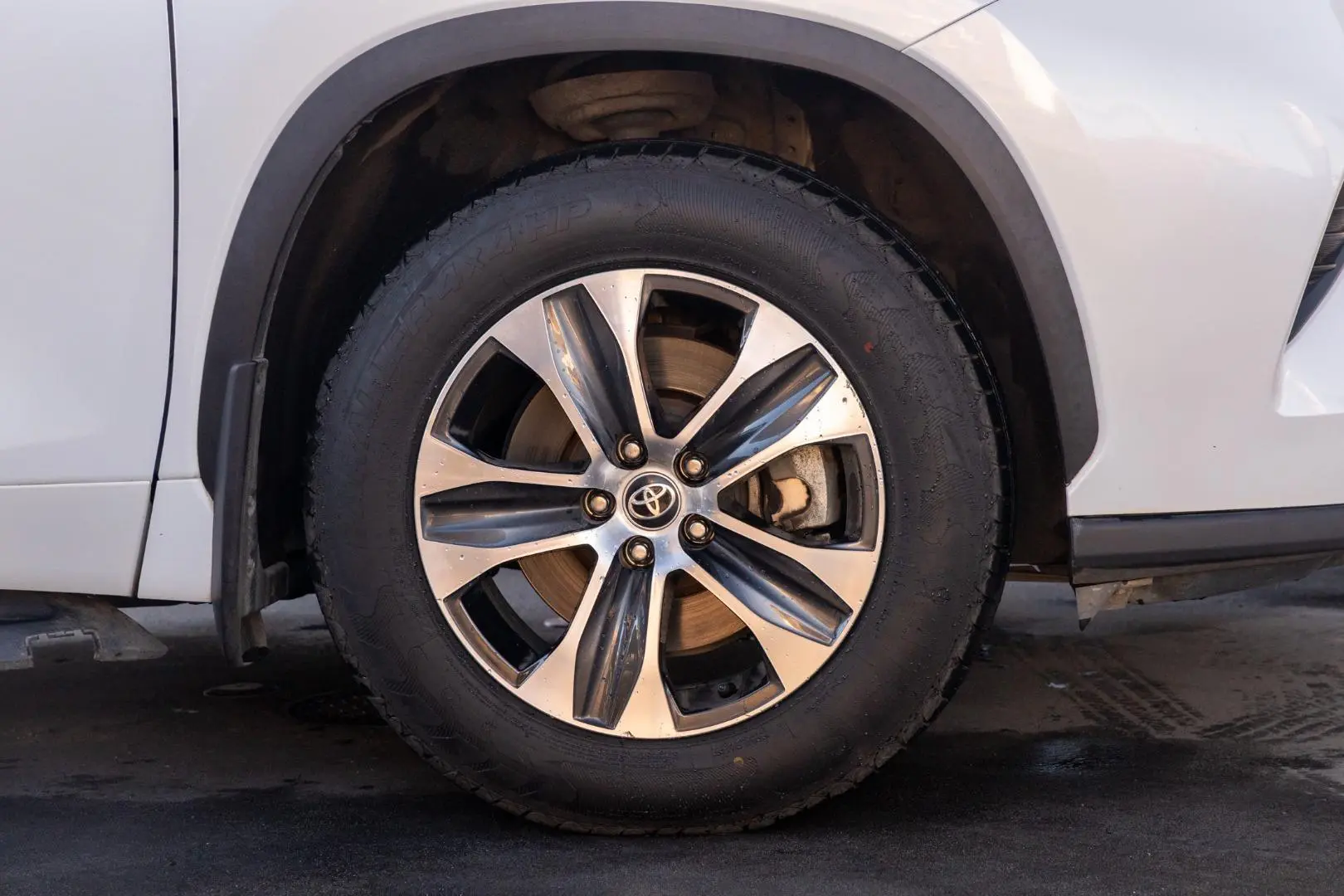 2023 Toyota Kluger Gallery Image 22