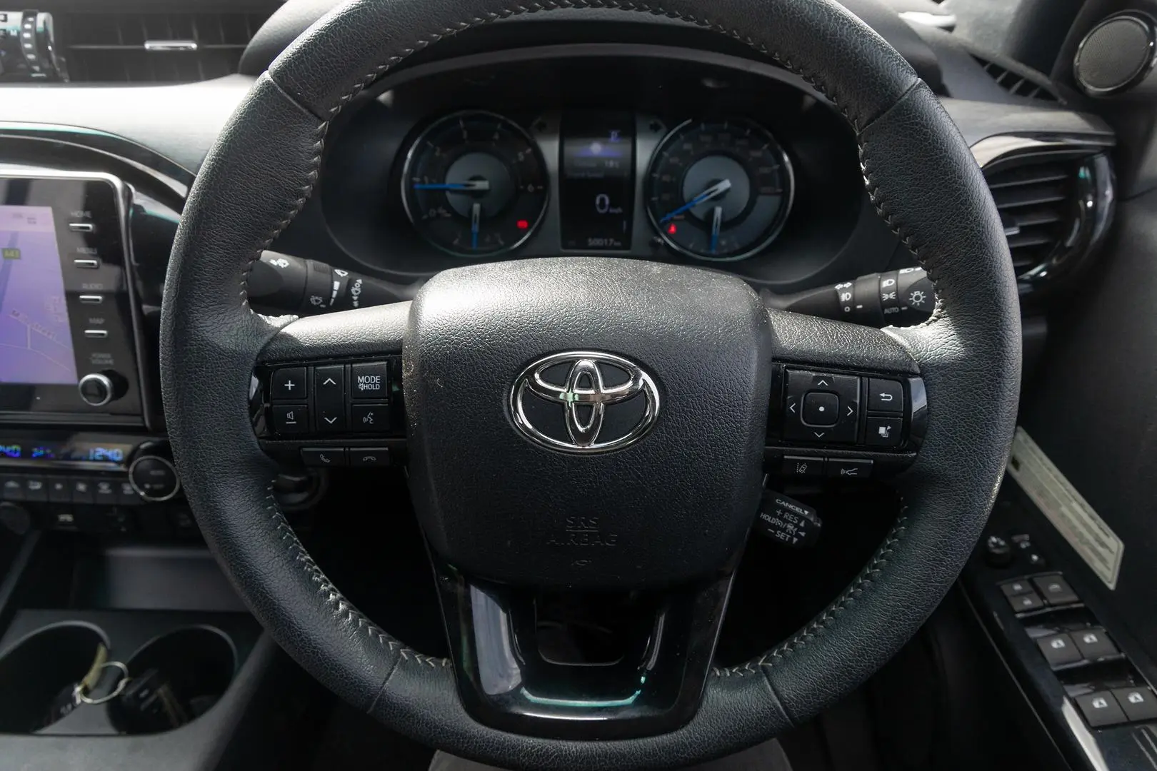 2021 Toyota Hilux Gallery Image 10
