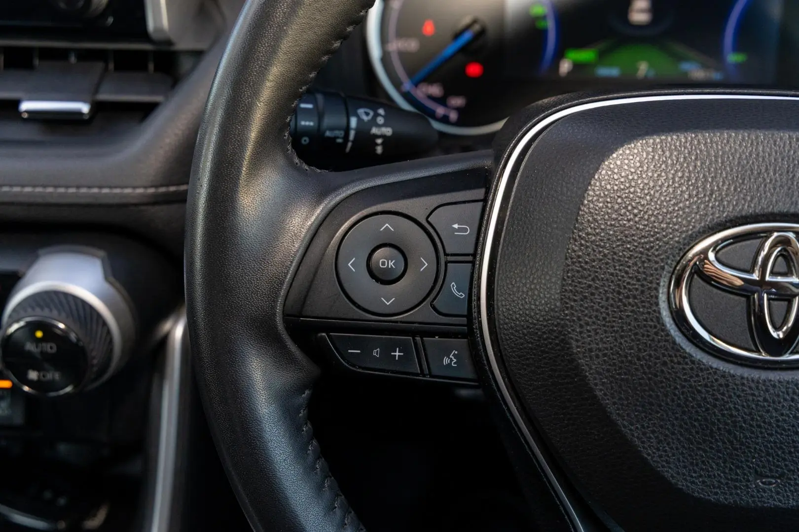 2021 Toyota RAV4 Gallery Image 11