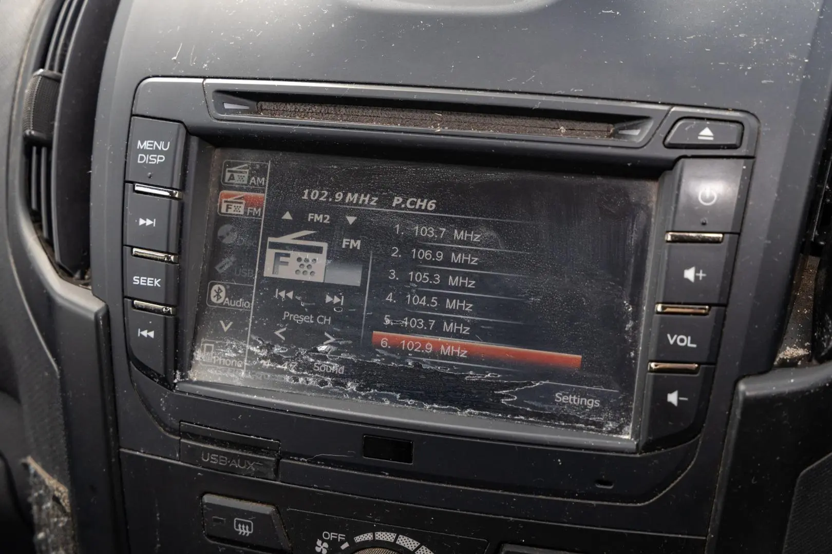 2018 Isuzu D-MAX Gallery Image 14