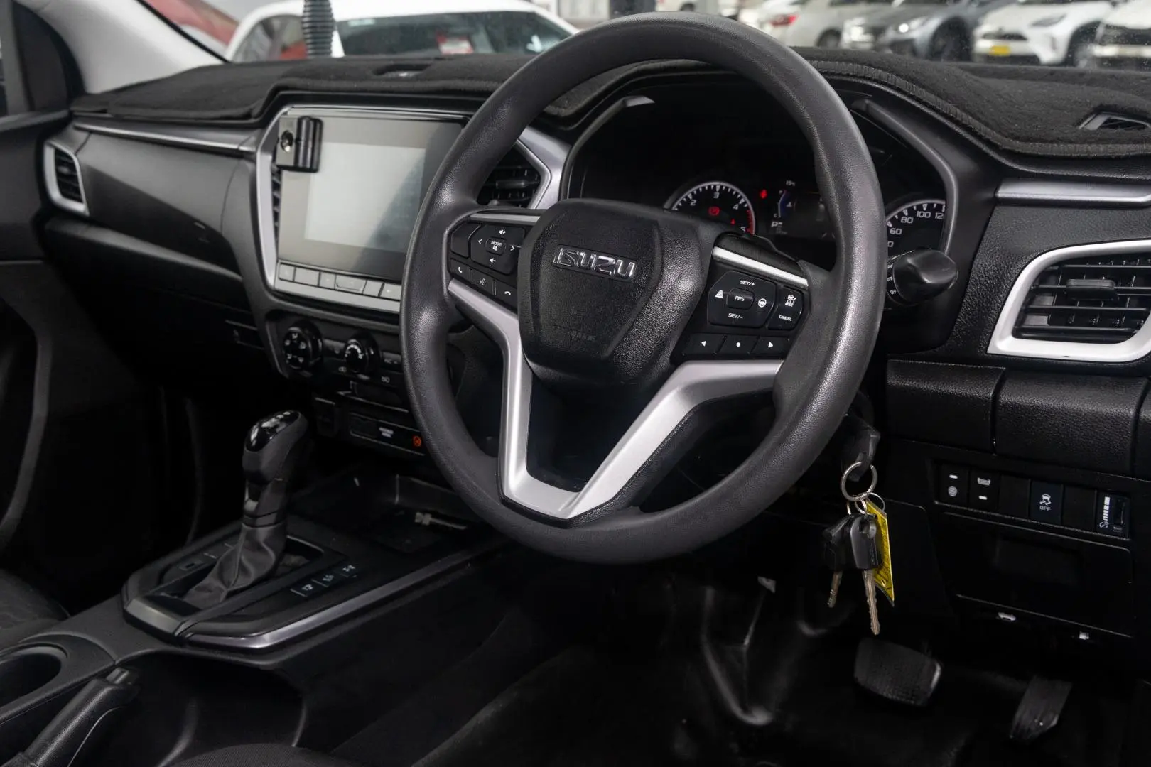 2022 Isuzu D-MAX Gallery Image 7