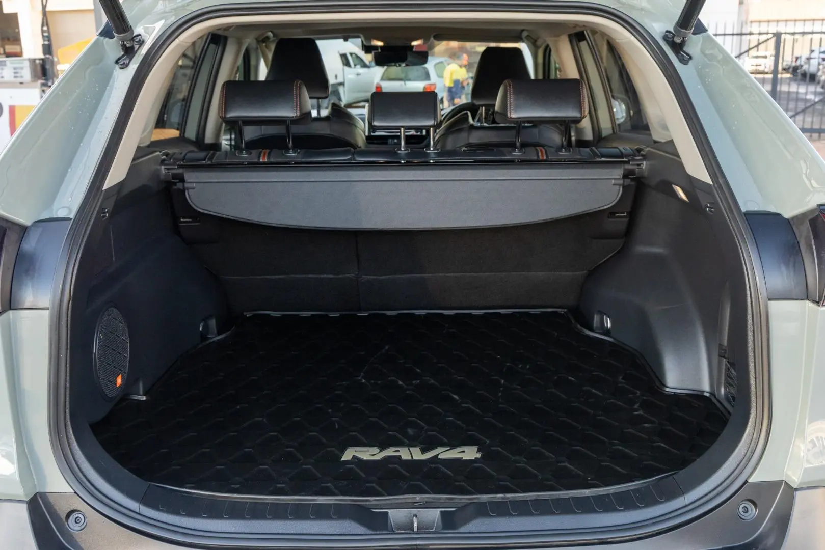 2022 Toyota RAV4 Gallery Image 19