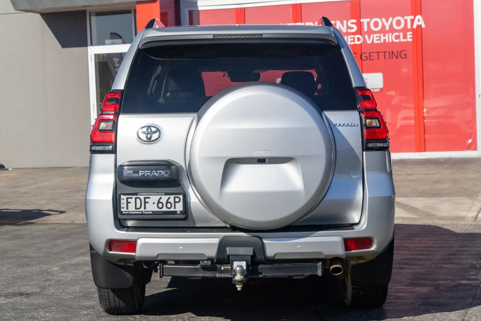 2023 Toyota Landcruiser Prado Gallery Image 5