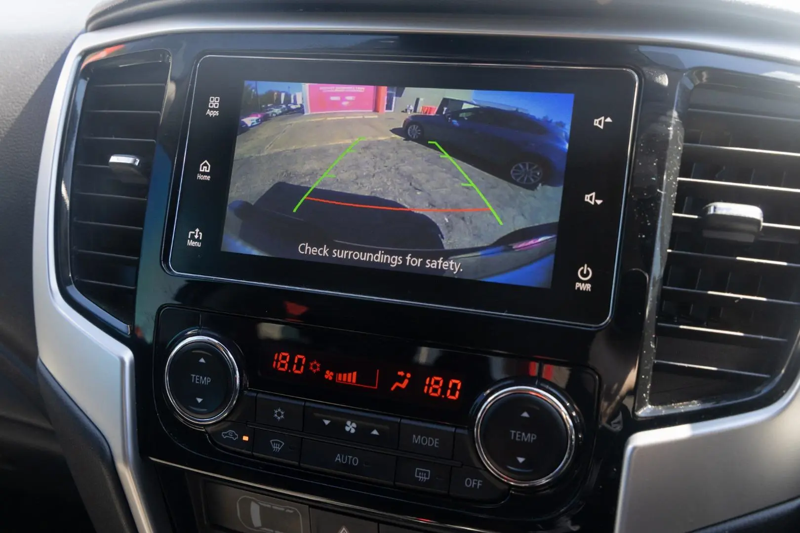 2019 Mitsubishi Triton Gallery Image 15