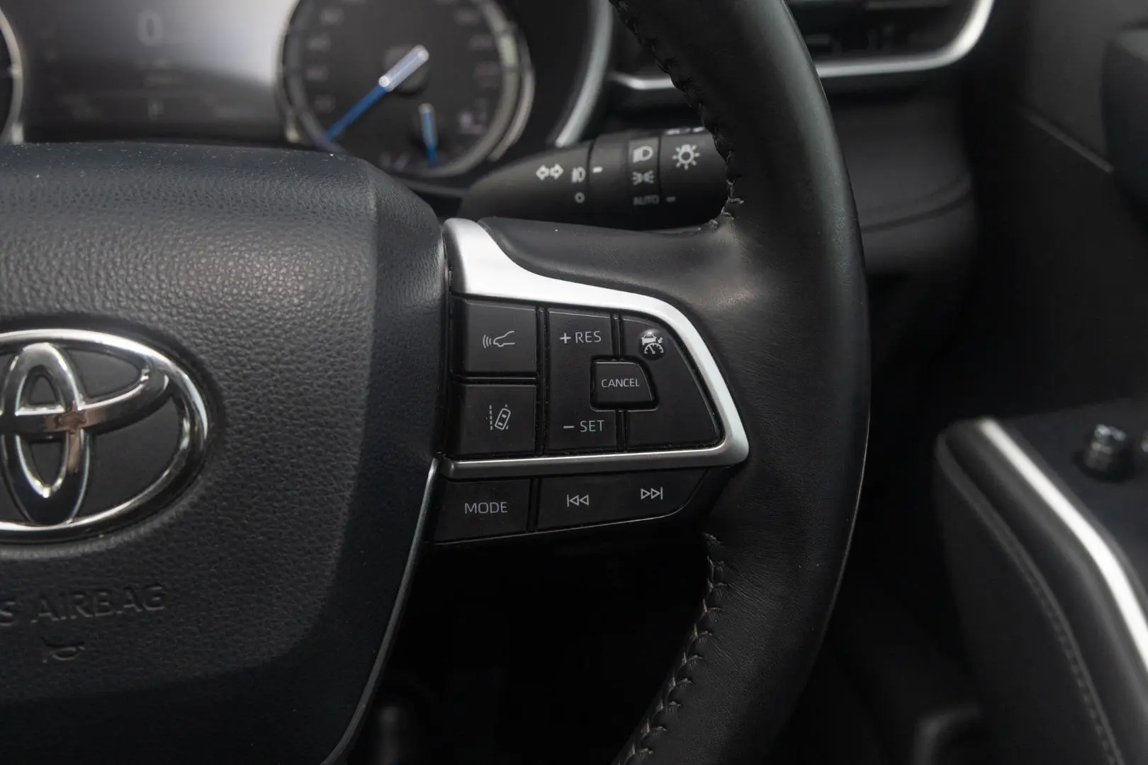 2022 Toyota Kluger Gallery Image 12