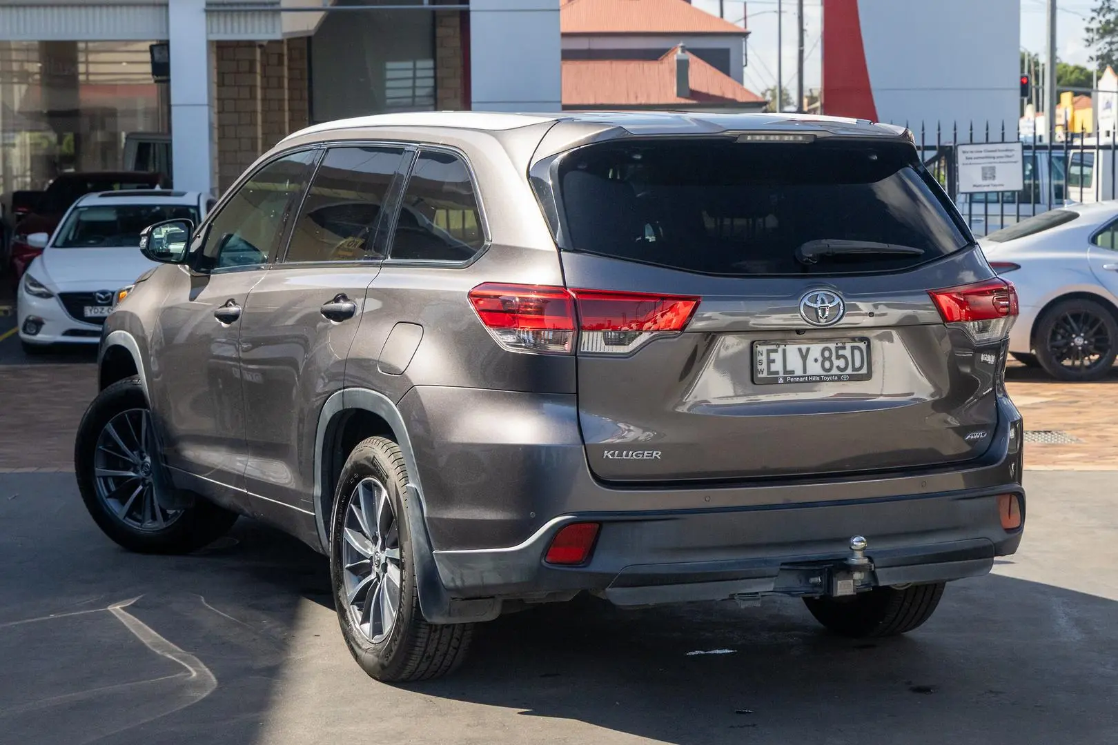 2019 Toyota Kluger Gallery Image 2
