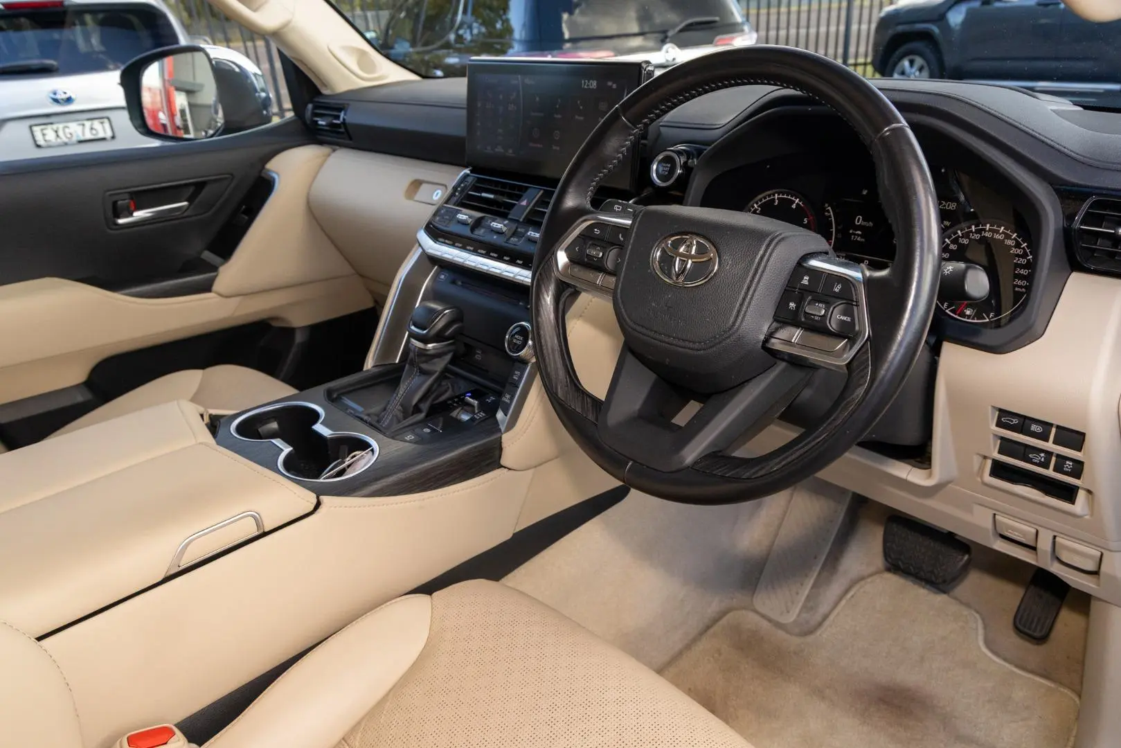 2023 Toyota Landcruiser Gallery Image 7
