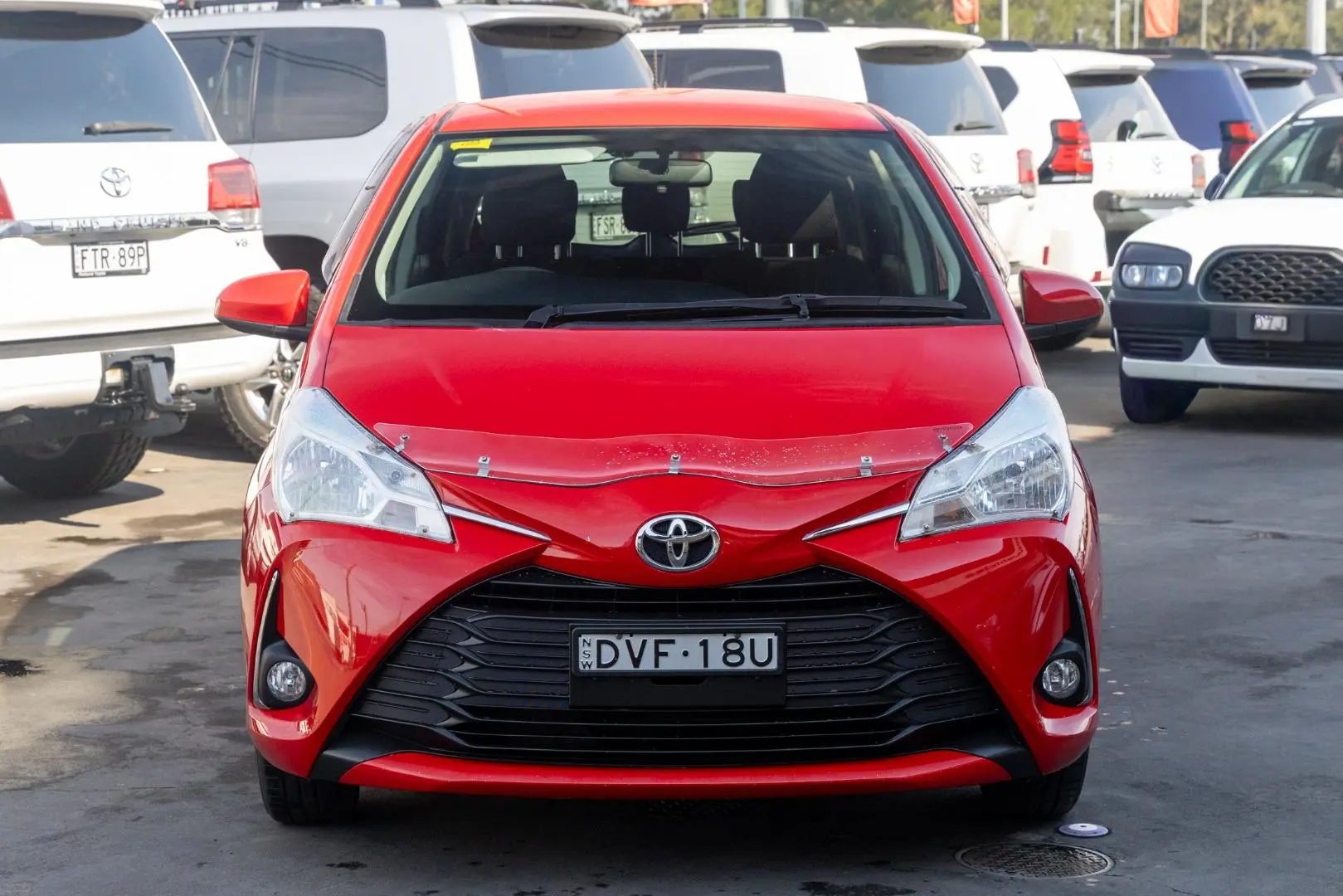 2018 Toyota Yaris Gallery Image 4
