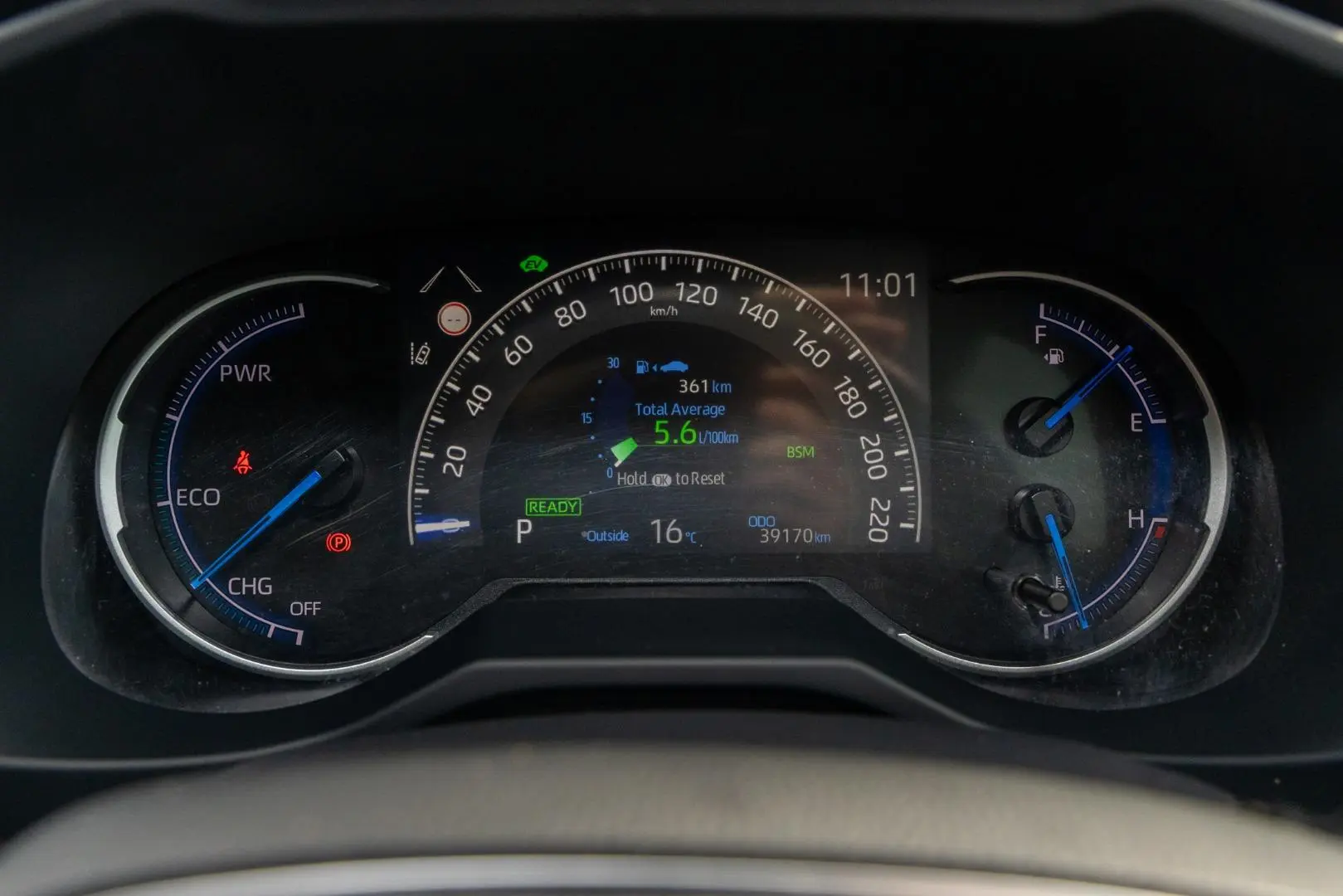 2023 Toyota RAV4 Gallery Image 13