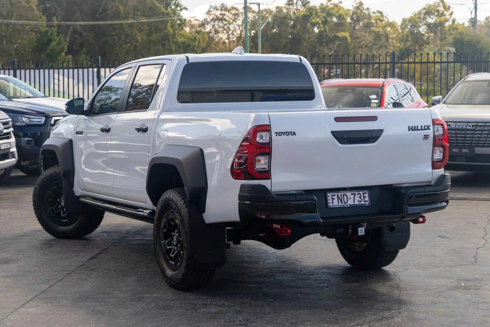2024 Toyota Hilux Gallery Image 2