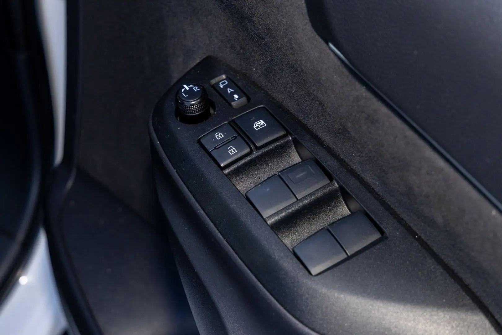 2022 Toyota Yaris Cross Gallery Image 18