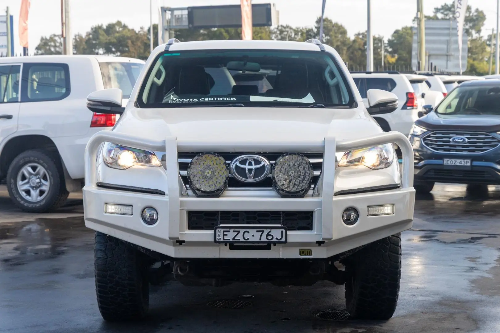 2018 Toyota Fortuner Gallery Image 4