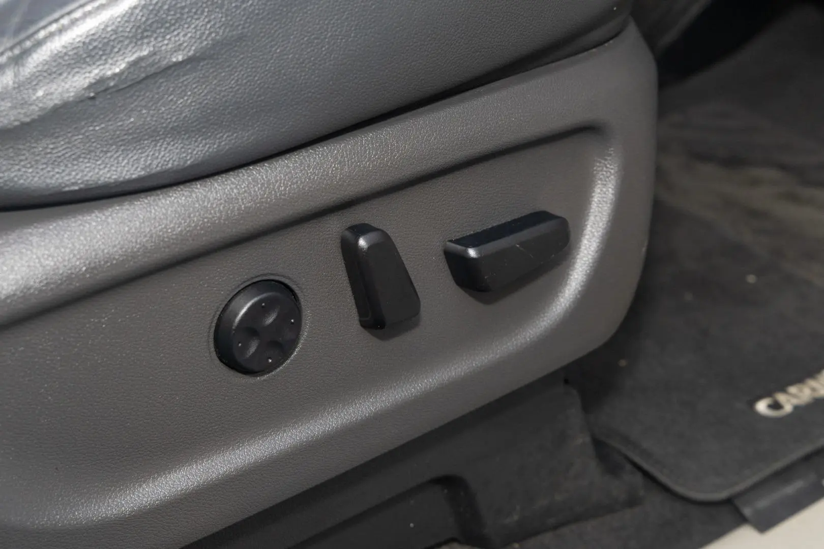 2017 Kia Carnival Gallery Image 20