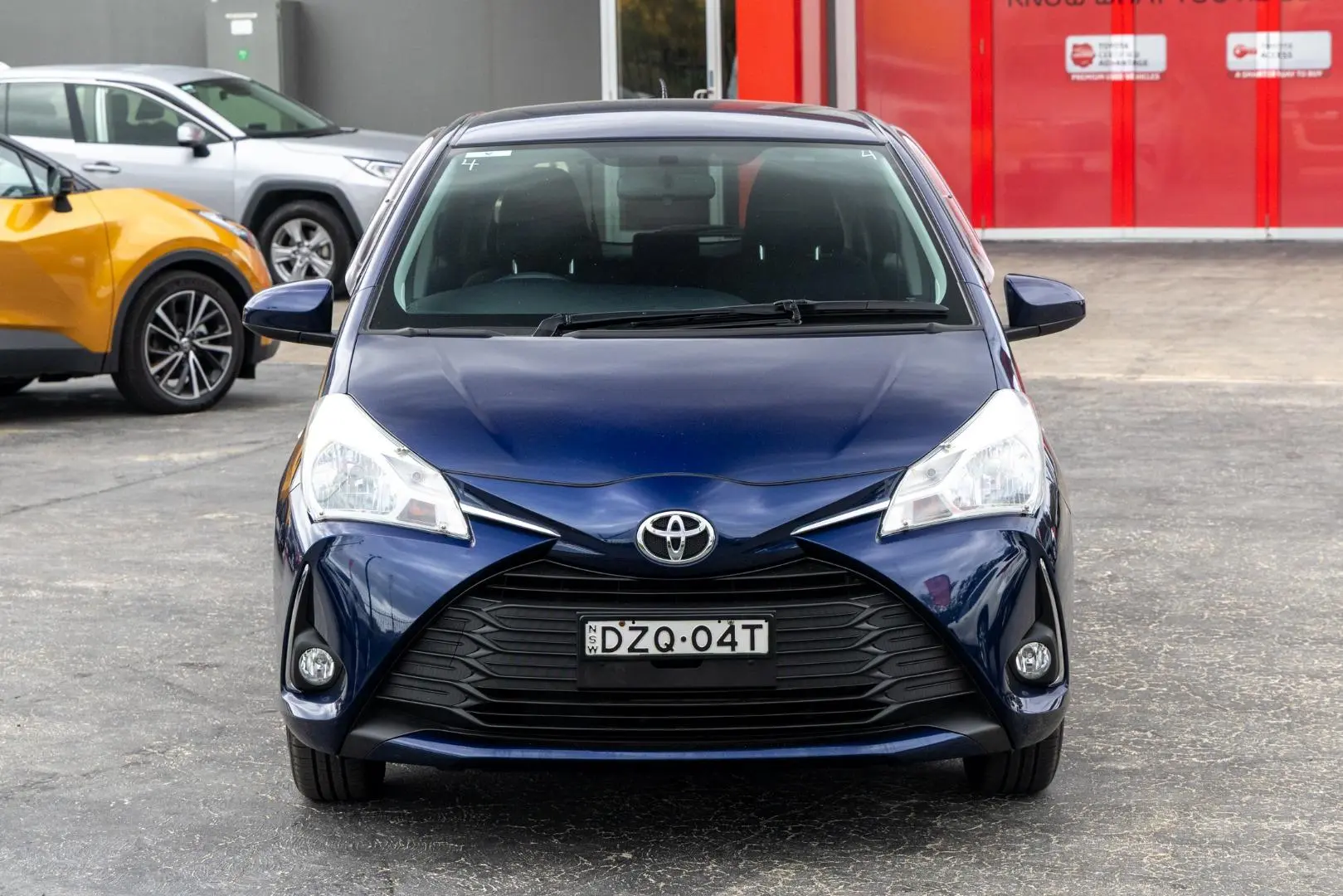 2018 Toyota Yaris Gallery Image 4