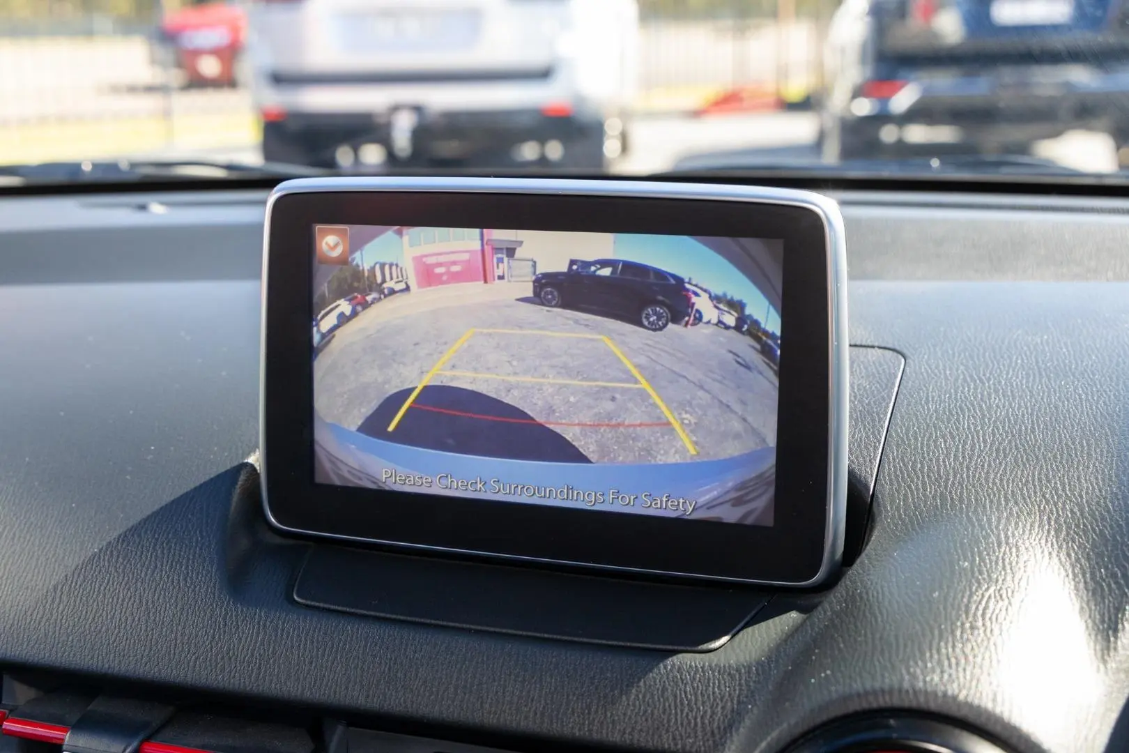 2016 Mazda 2 Gallery Image 15