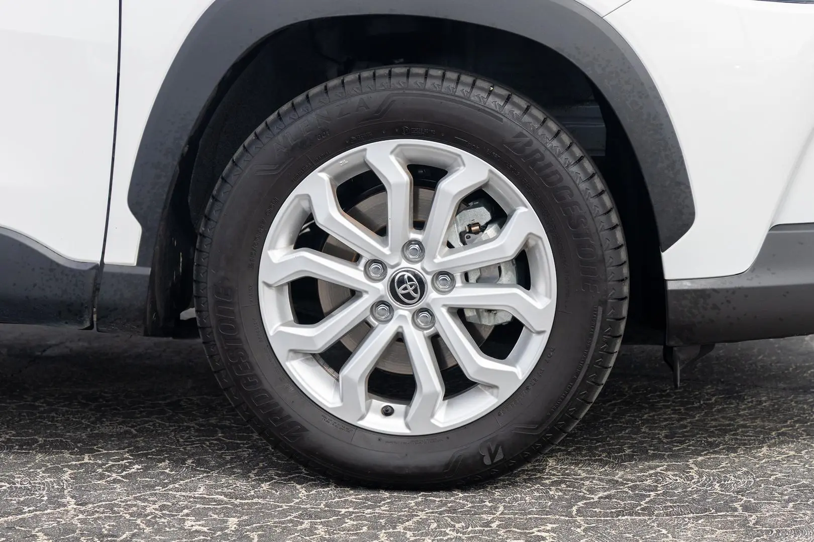 2024 Toyota Corolla Cross Gallery Image 22