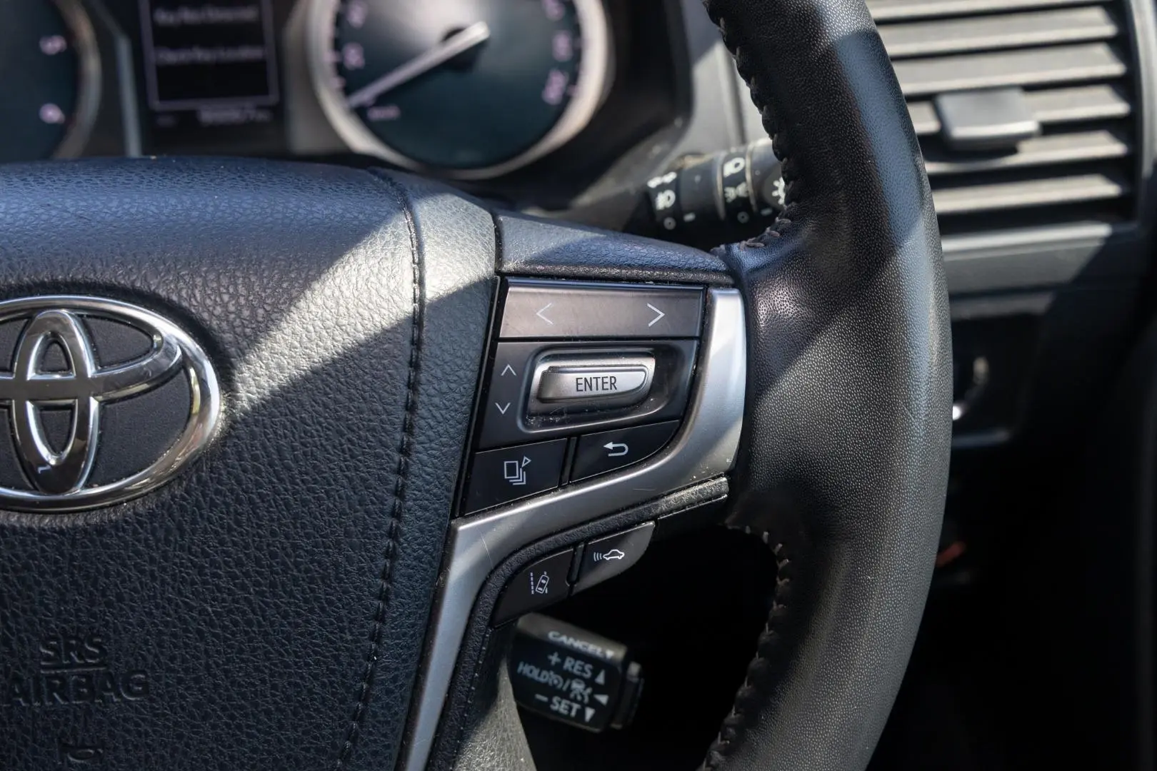 2021 Toyota Landcruiser Prado Gallery Image 12