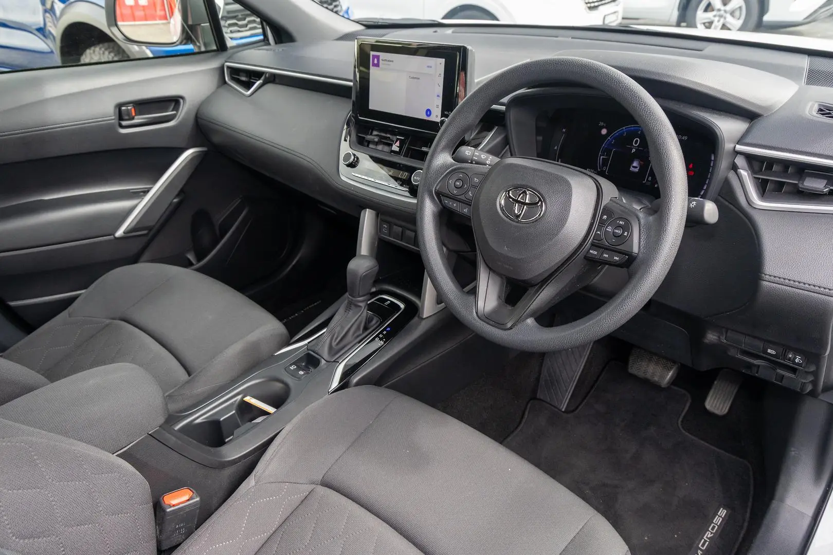 2024 Toyota Corolla Cross Gallery Image 7