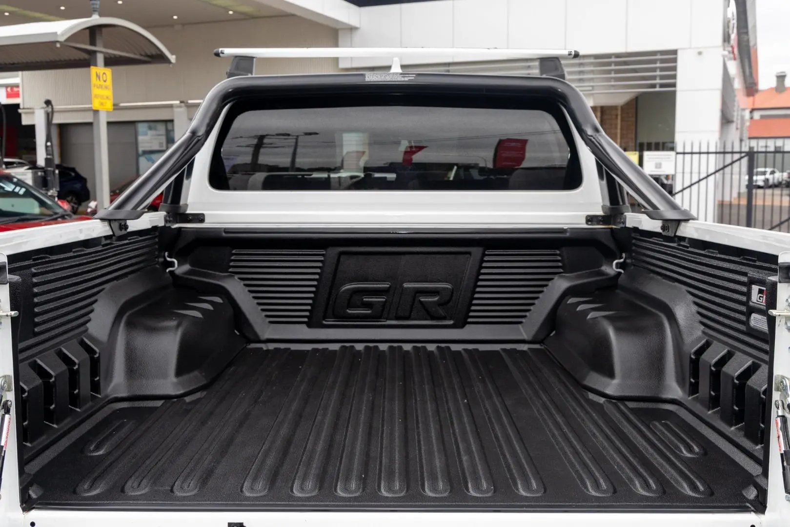 2024 Toyota Hilux Gallery Image 20
