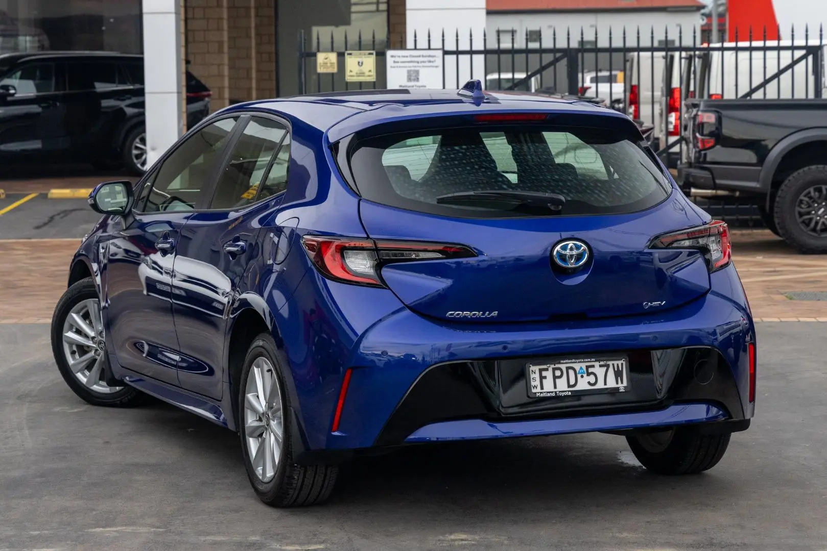 2025 Toyota Corolla Gallery Image 2