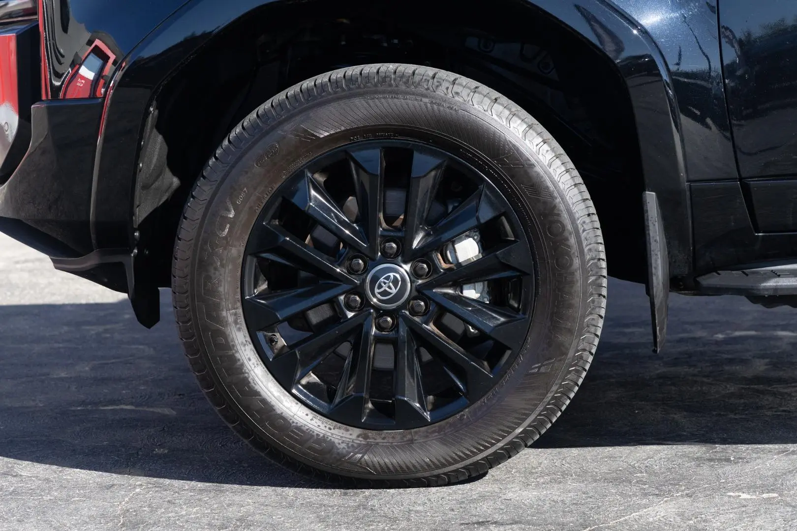 2024 Toyota Landcruiser Prado Gallery Image 23