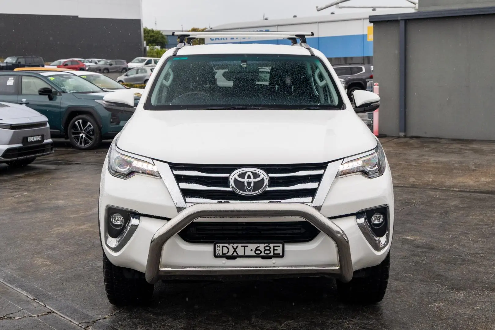 2018 Toyota Fortuner Gallery Image 4