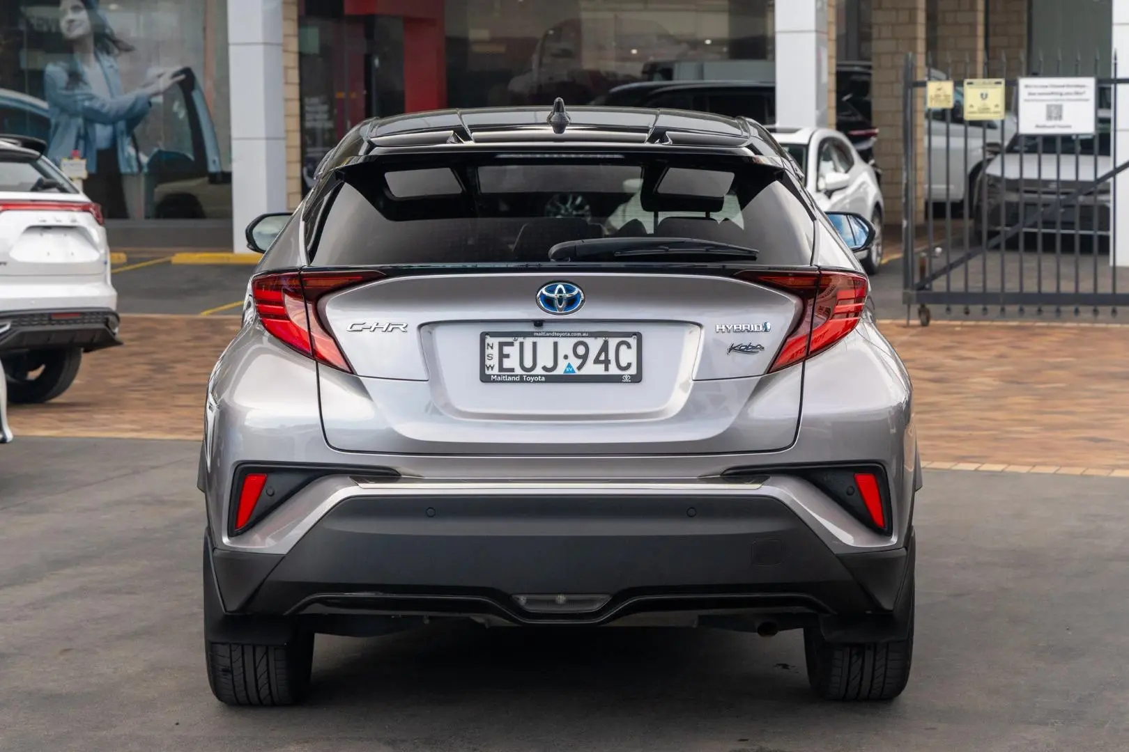 2022 Toyota C-HR Gallery Image 5