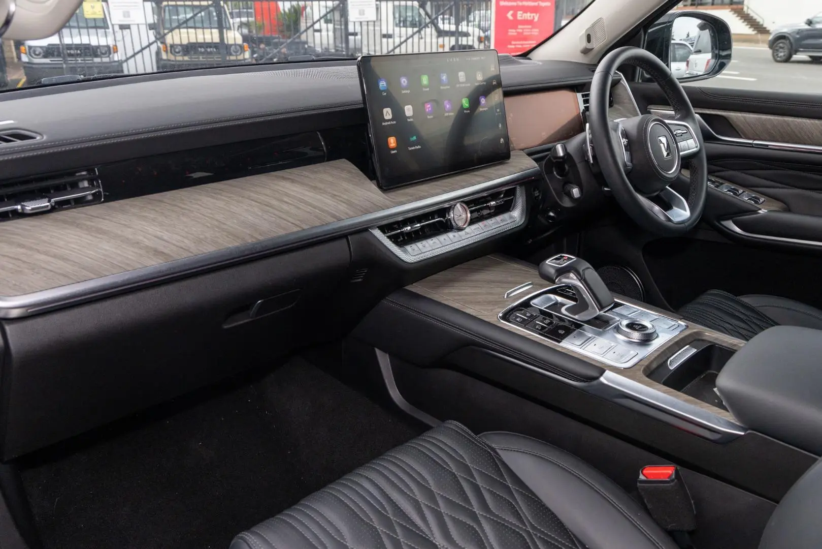 2024 GWM Tank 500 Gallery Image 8