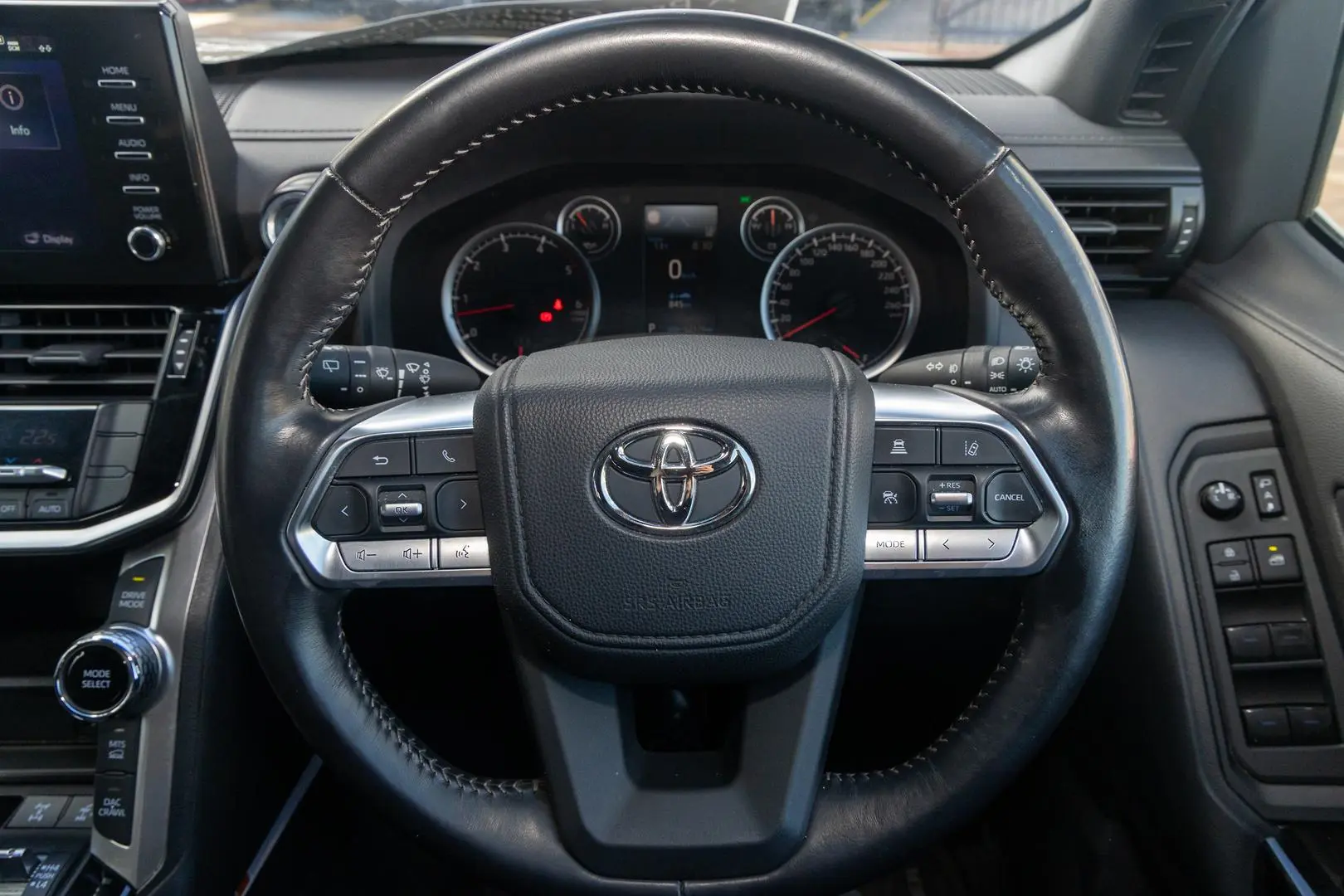 2024 Toyota Landcruiser Gallery Image 10