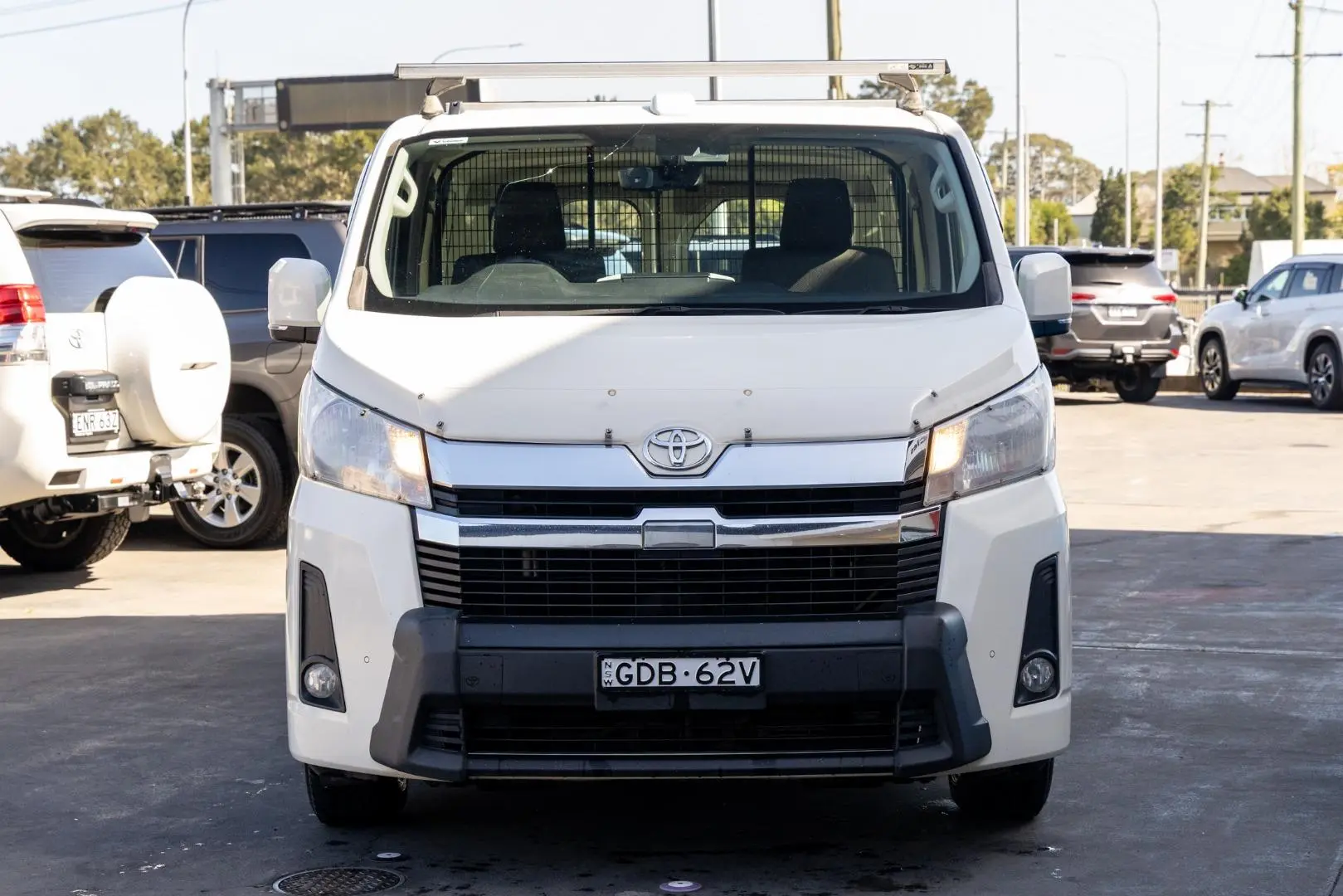2023 Toyota Hiace Gallery Image 4