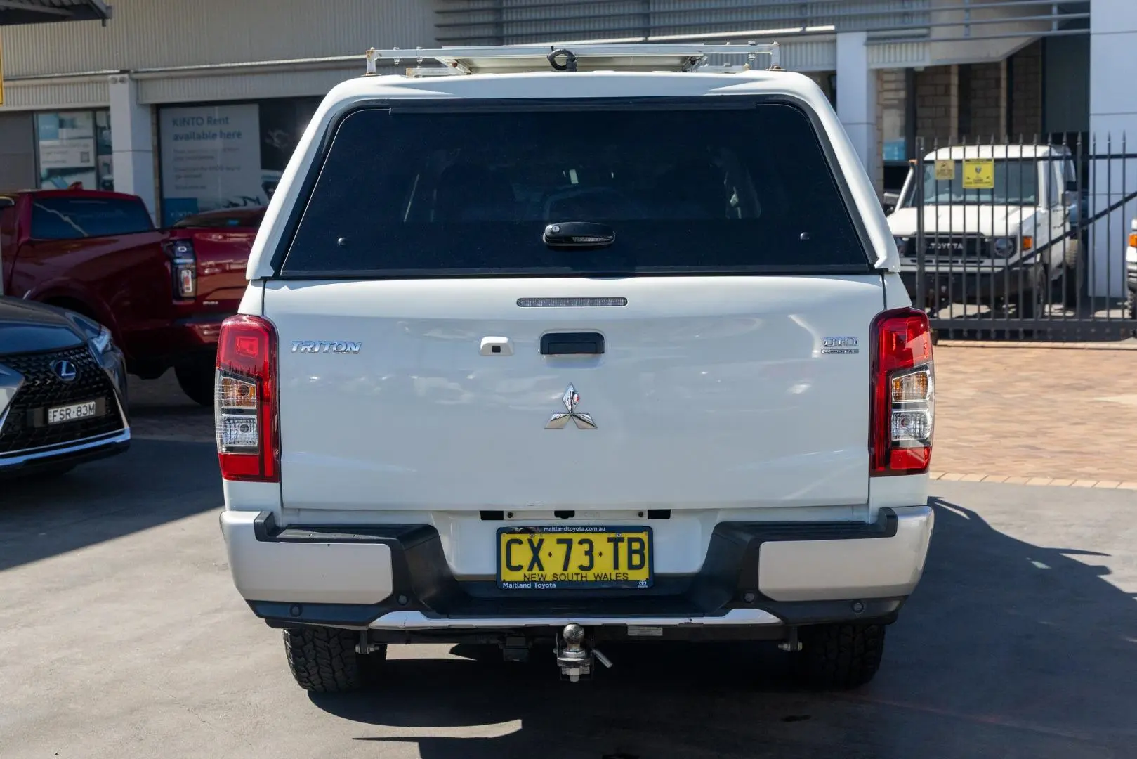 2019 Mitsubishi Triton Gallery Image 5