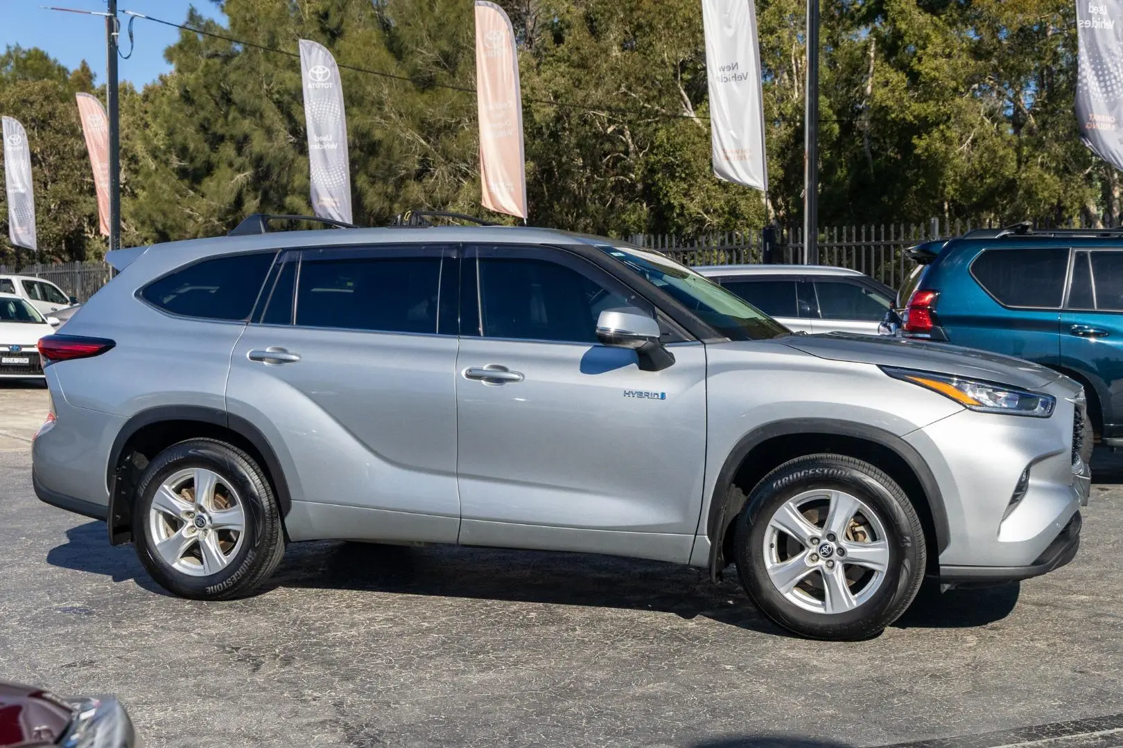 2022 Toyota Kluger Gallery Image 3