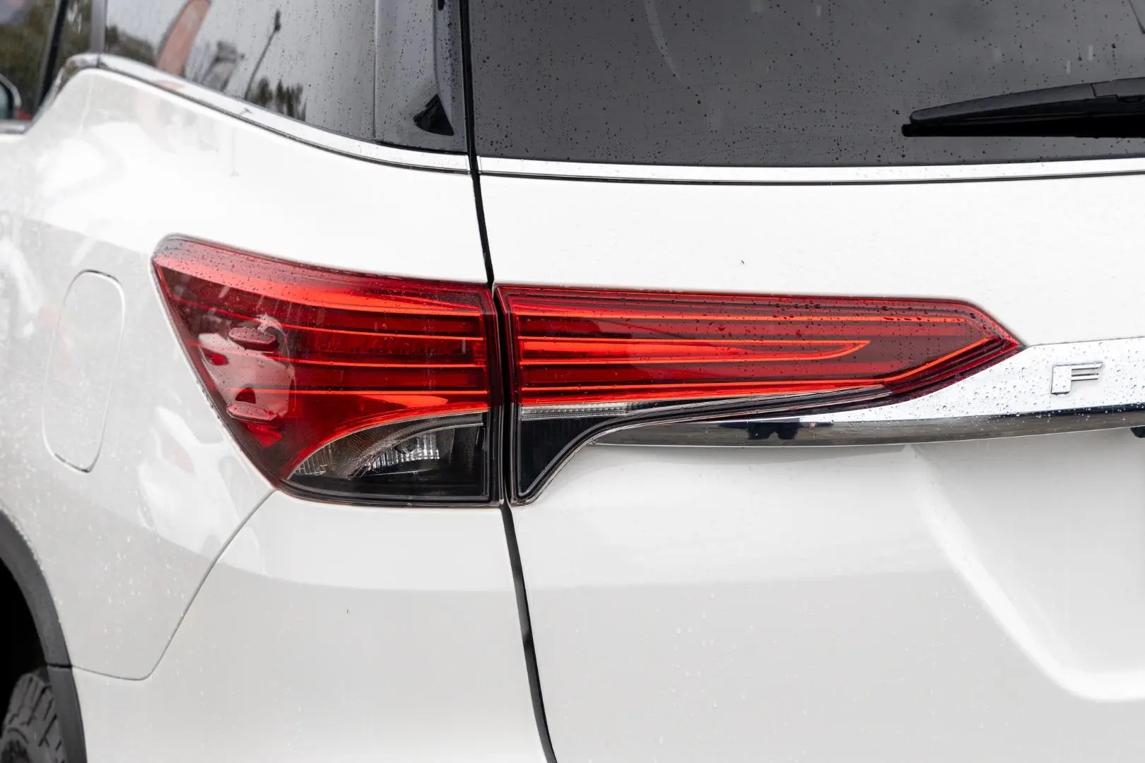 2018 Toyota Fortuner Gallery Image 20