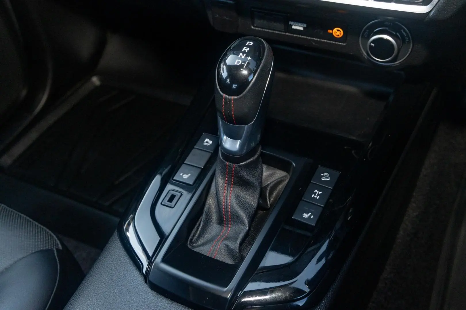 2022 Isuzu D-MAX Gallery Image 17
