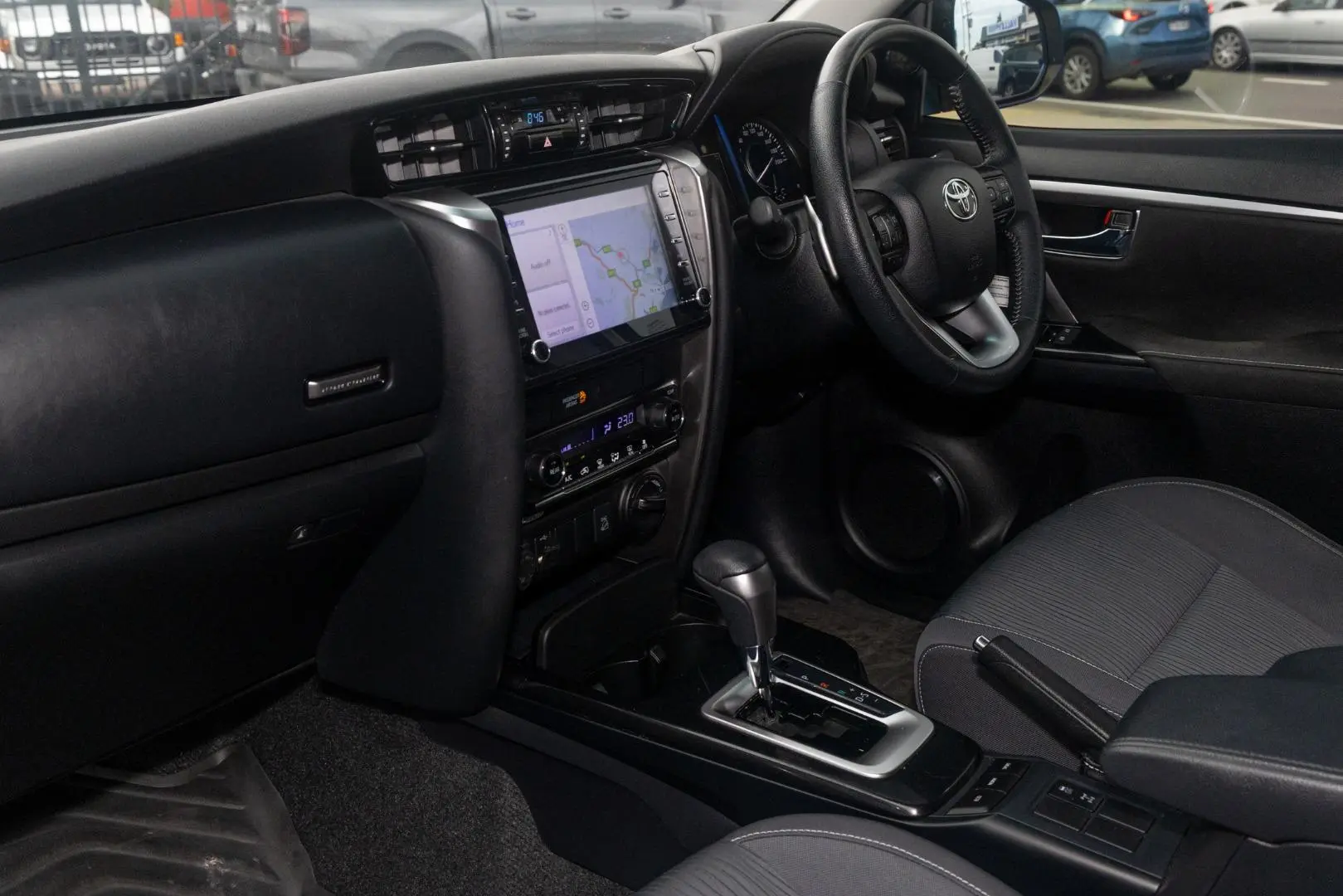 2020 Toyota Fortuner Gallery Image 8